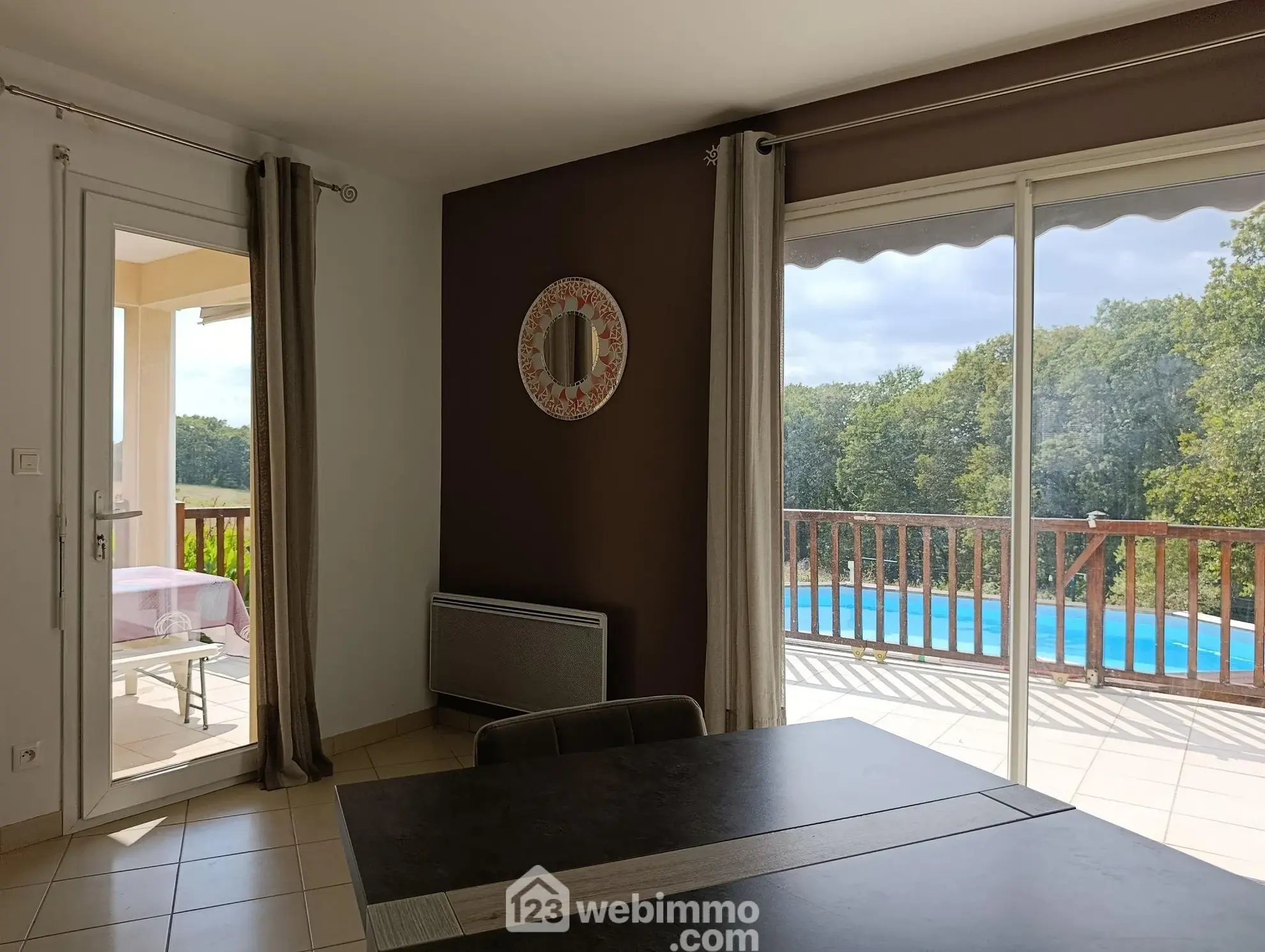 Maison récente de 110m² à Hagetmau avec piscine et jardin arboré