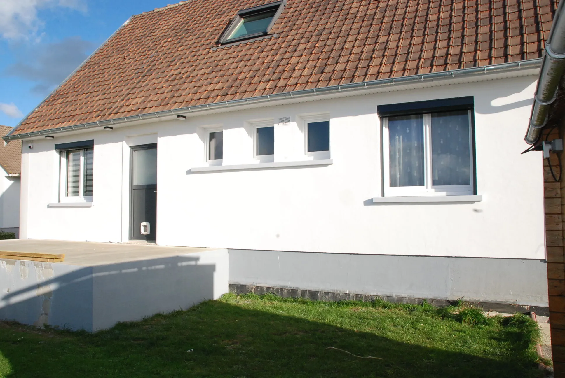 Maison rénovée avec 4 chambres à 2 km de Fécamp, terrain clos et terrasse