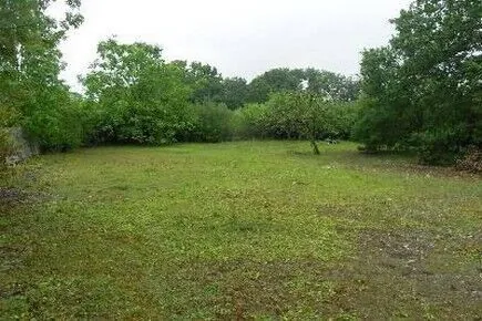 Terrain constructible de 680 m² à Hostens - Opportunité à saisir