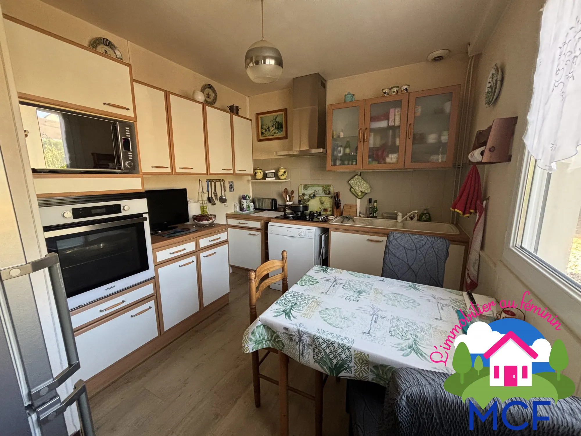 Pavillon de 50 m² à Bueil pour Investissement Locatif avec Garage et Jardin 