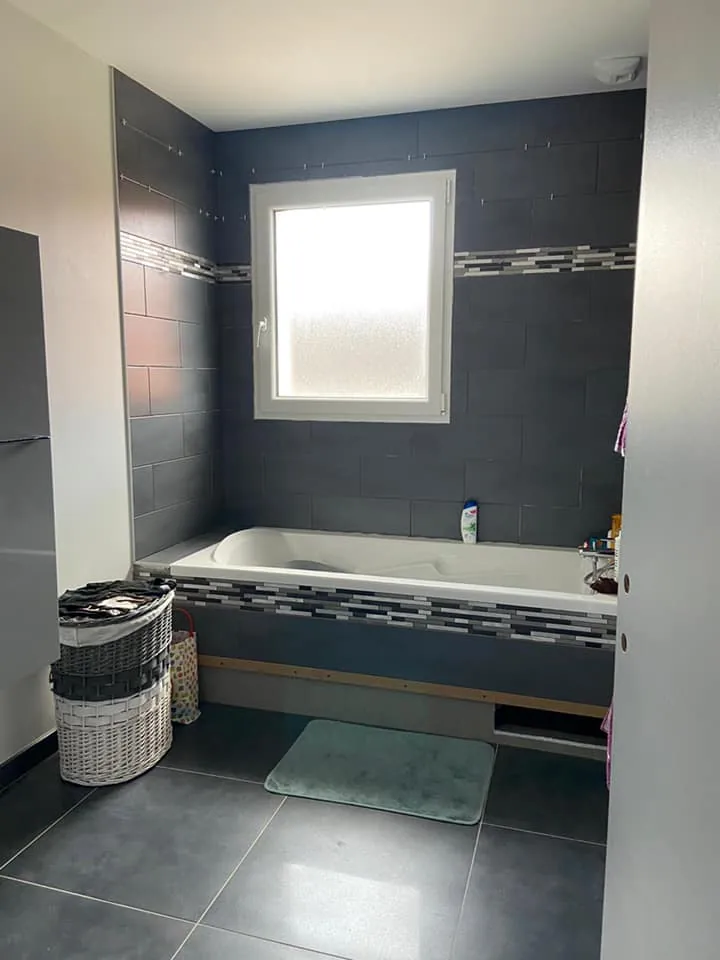 Maison moderne de 74m² à Hallencourt avec 2 chambres et options modulables 
