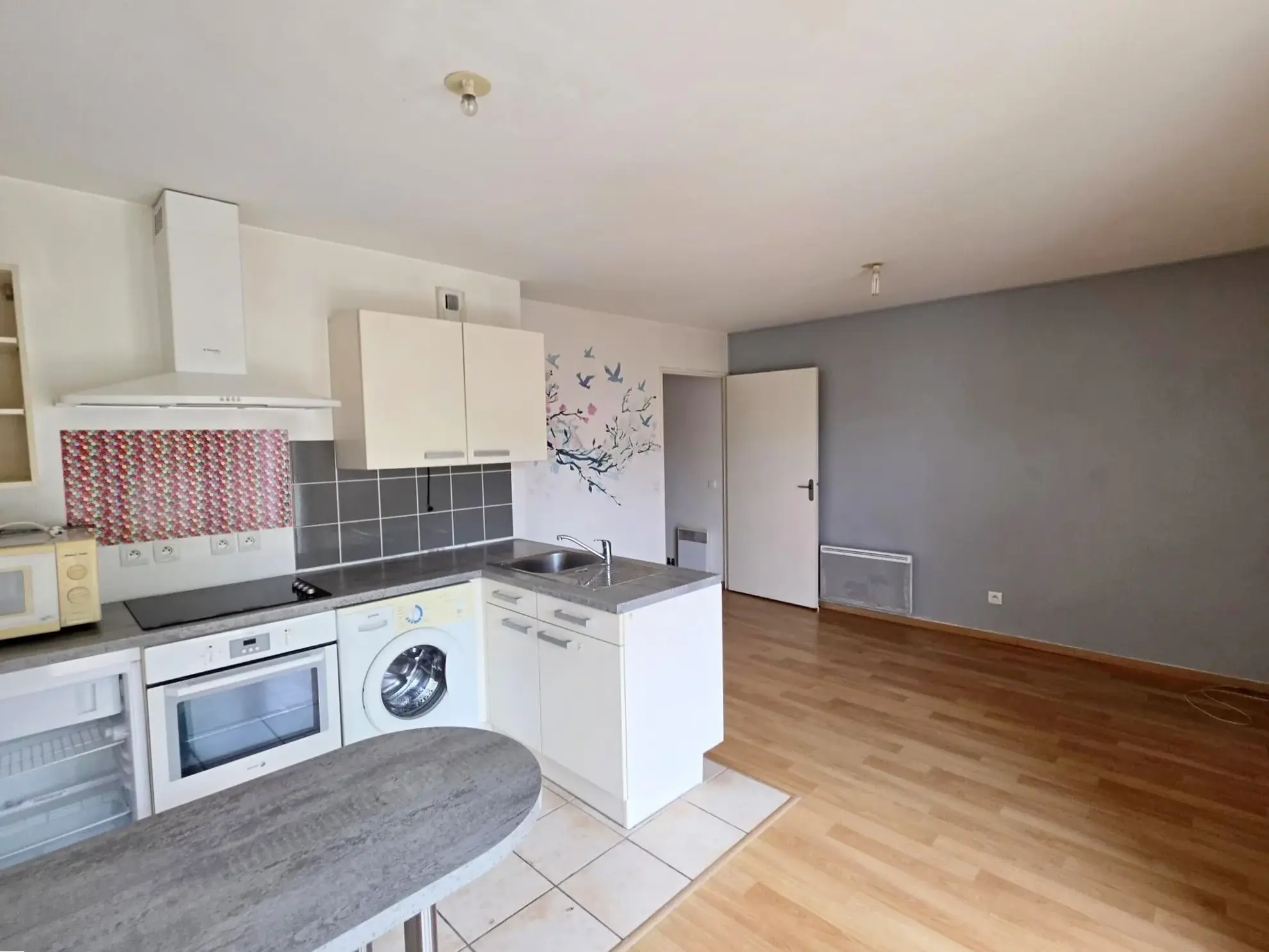 Studio à vendre à Fécamp - 27,11 m² avec parking et terrasse