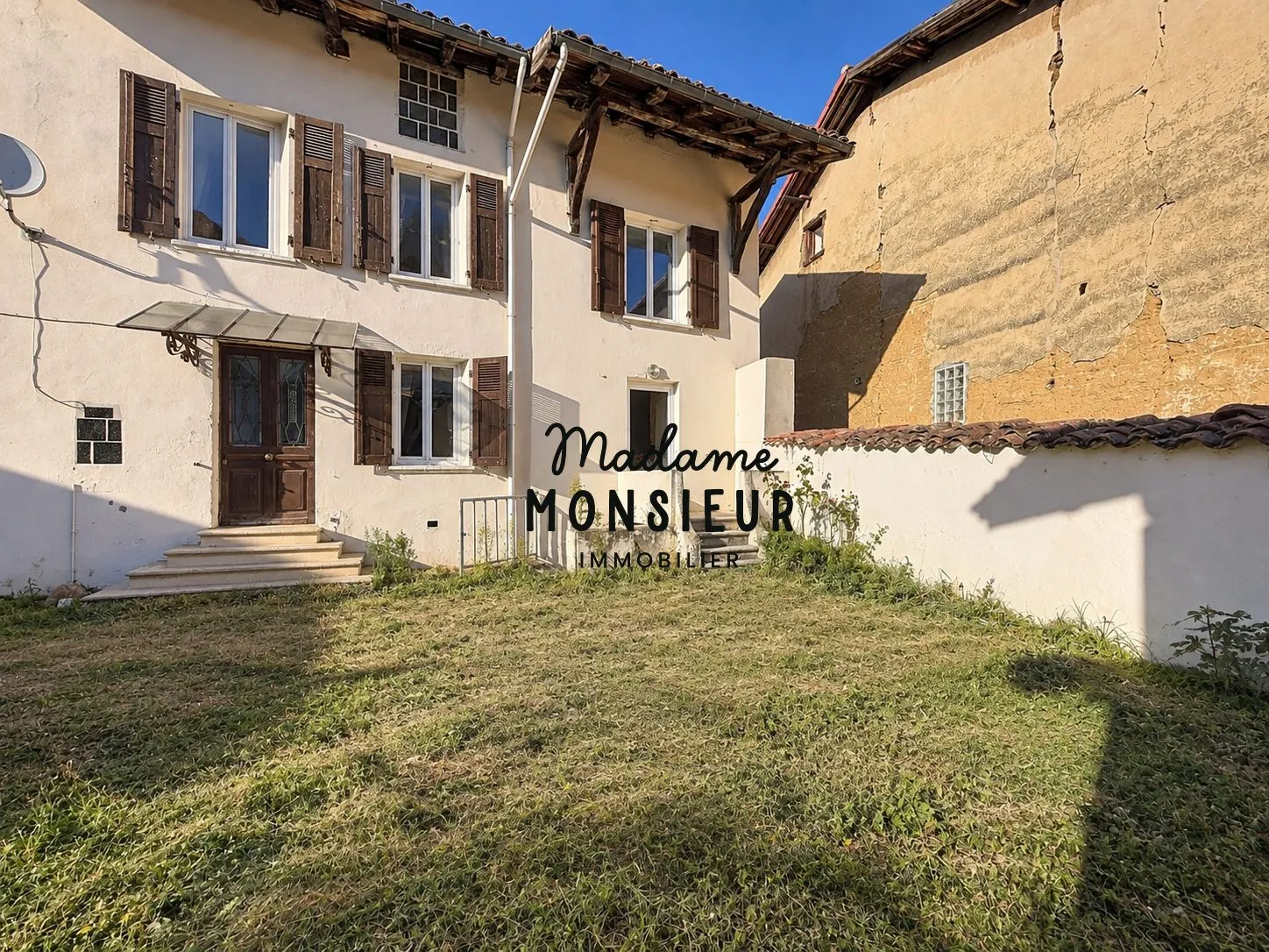 Maison à rénover au cœur du village de Ruy avec grand potentiel et terrain de 182 m²