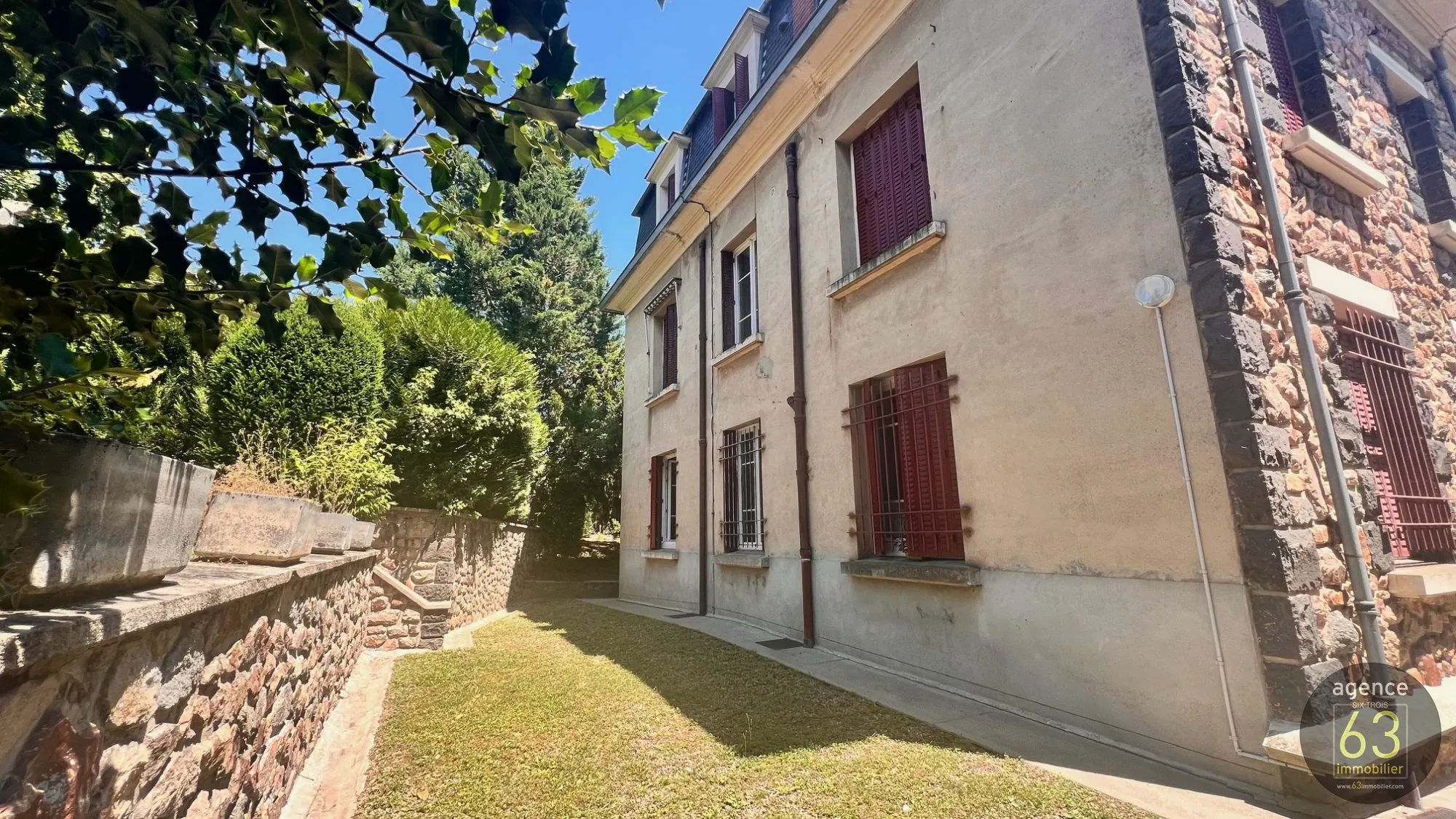 Appartement T2 avec cave à Châtel-Guyon, proche centre et Thermes