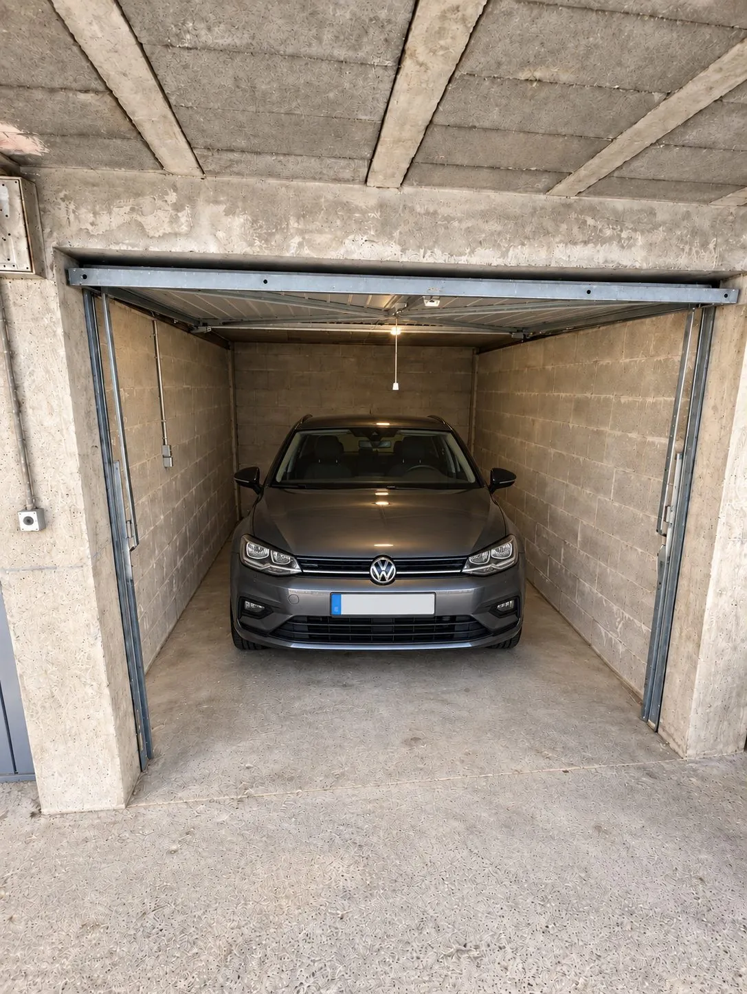 Garage sécurisé en résidence privée à Annemasse - Investissement pratique et sûr