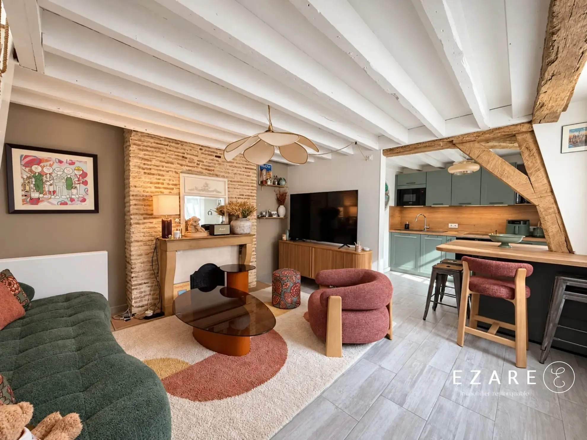 Appartement duplex lumineux et rénové dans le quartier des Antiquaires à Dijon
