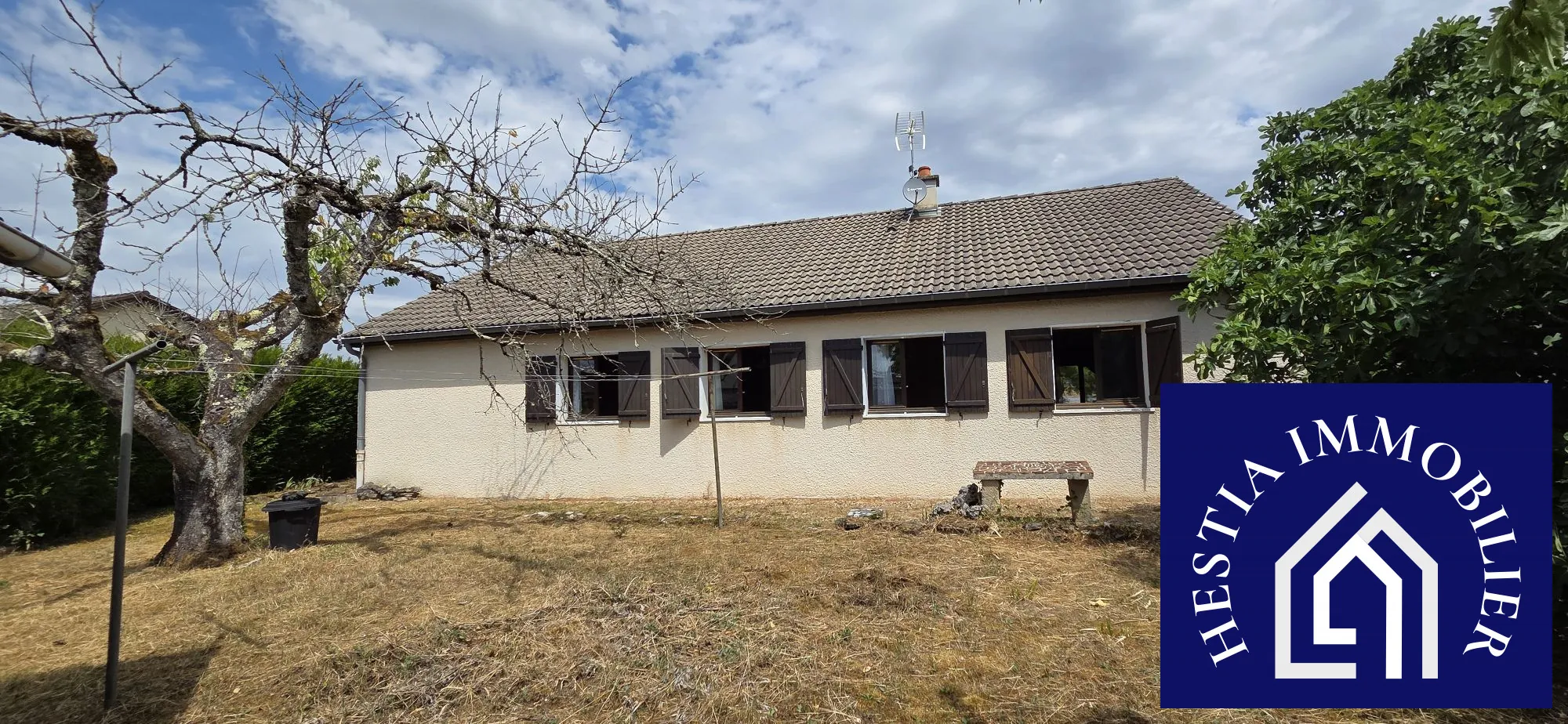 Maison de plain-pied à vendre à Montbard - 3 chambres, garage, terrain 572 m²