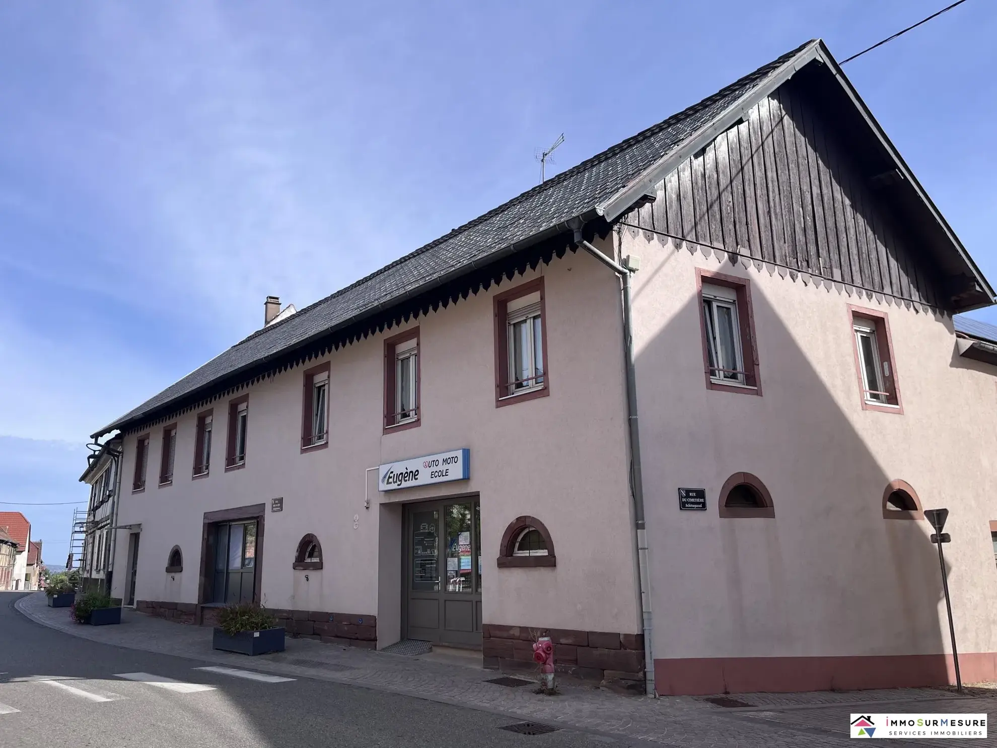 Investissement d'un local commercial de 66 m² à Epfig, revenu immédiat