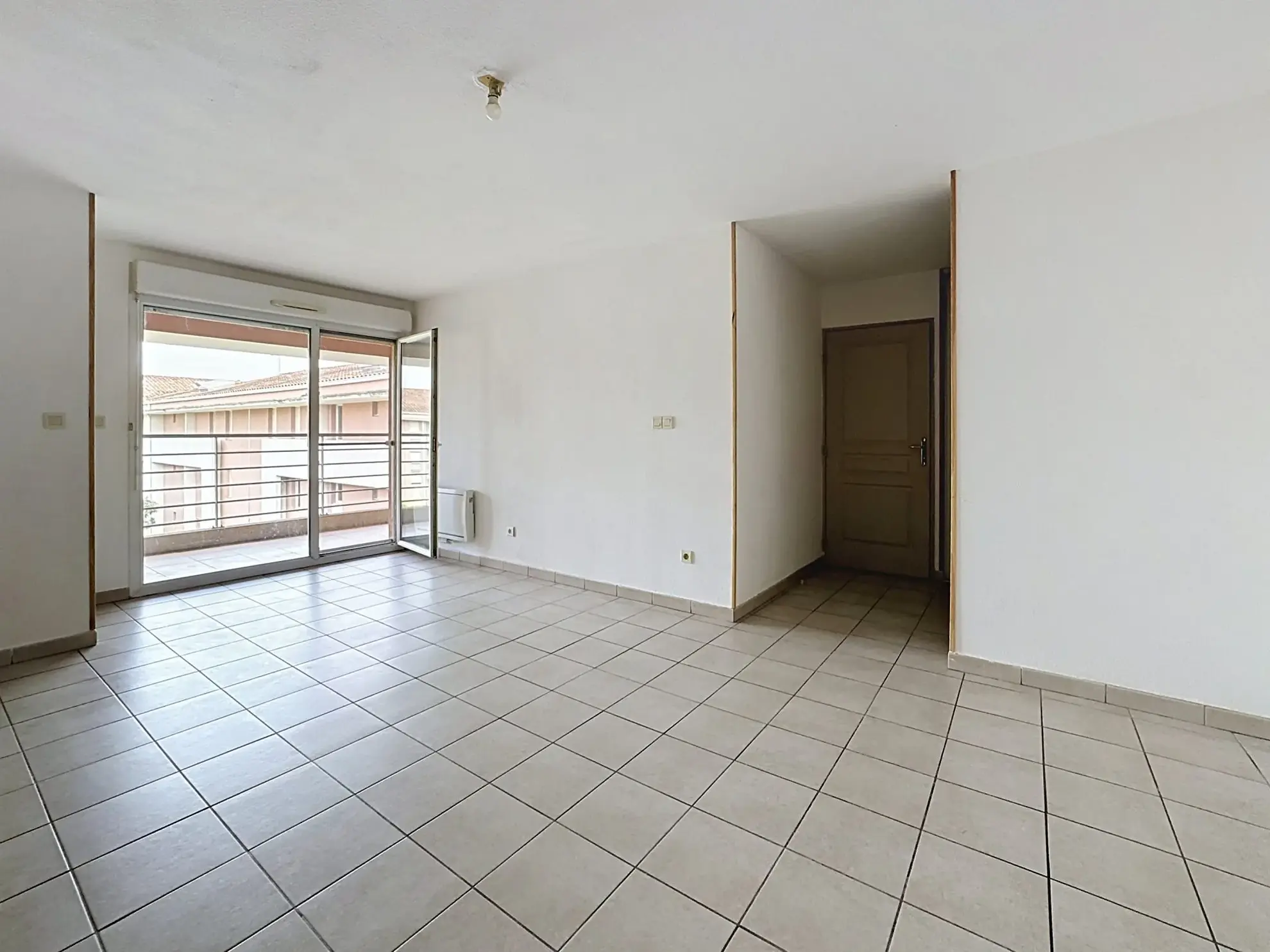 Appartement T4 à vendre à Montfavet avec terrasse et parking privé
