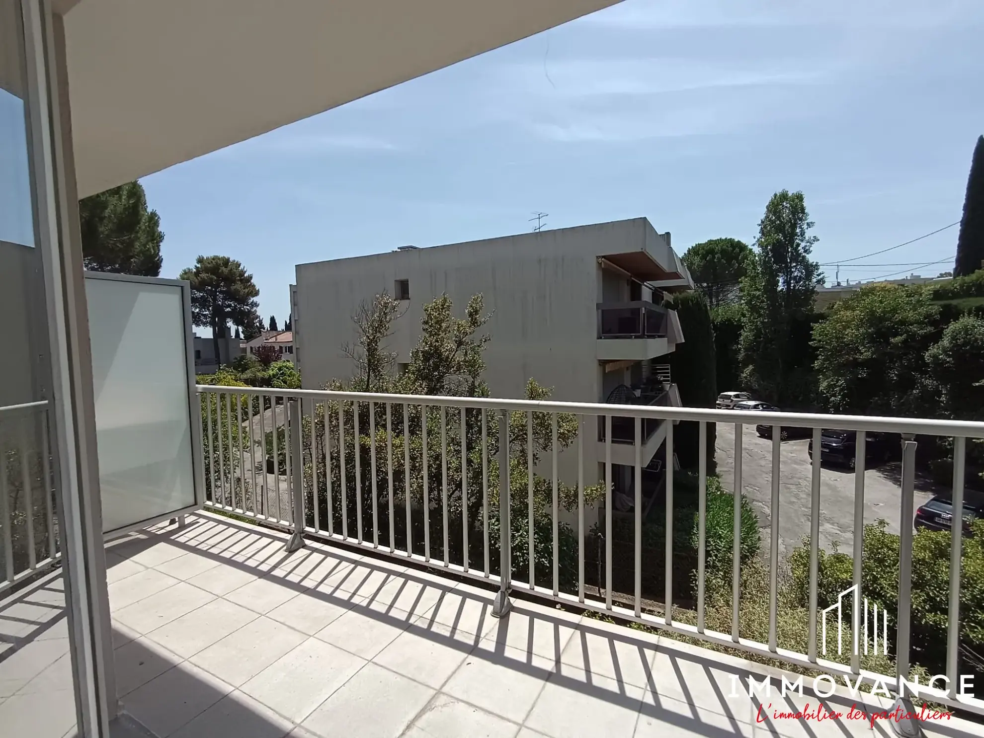 Appartement à vendre à Montpellier dans le quartier Agriculture - Grand T2 avec balcon et parking