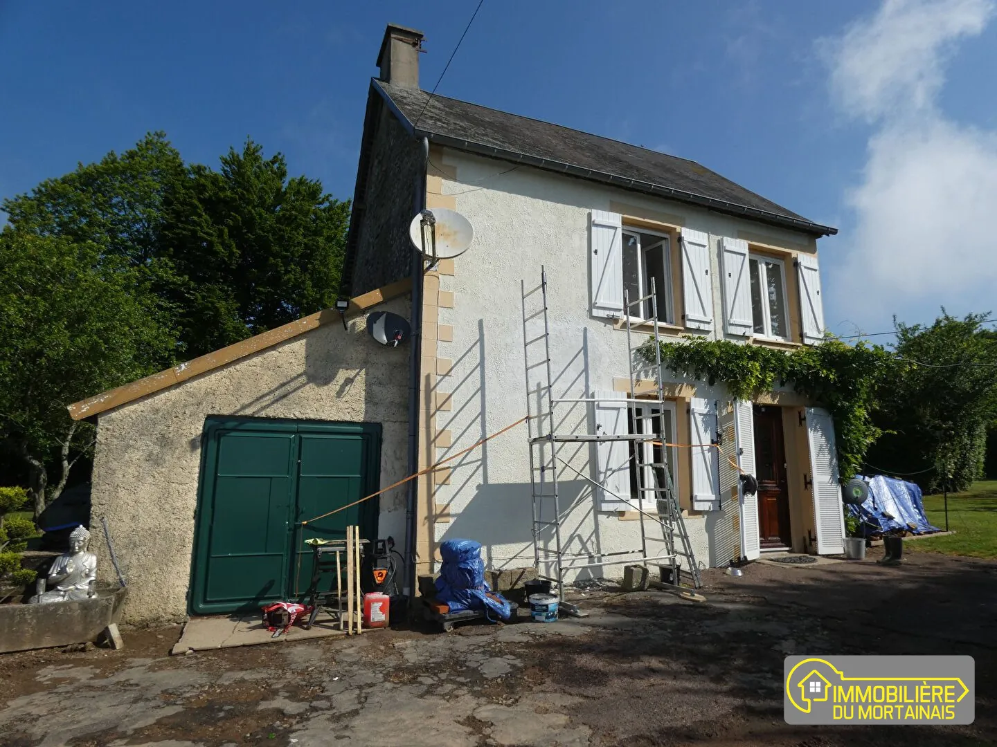 Maison à vendre à Tinchebray-Bocage de 66 m² avec terrain de 4992 m².
