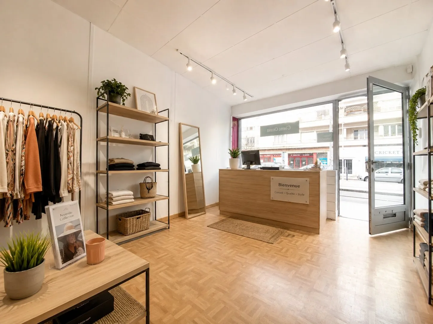 Local commercial à vendre en centre-ville de Saint-Nazaire avec vitrine de 4 mètres