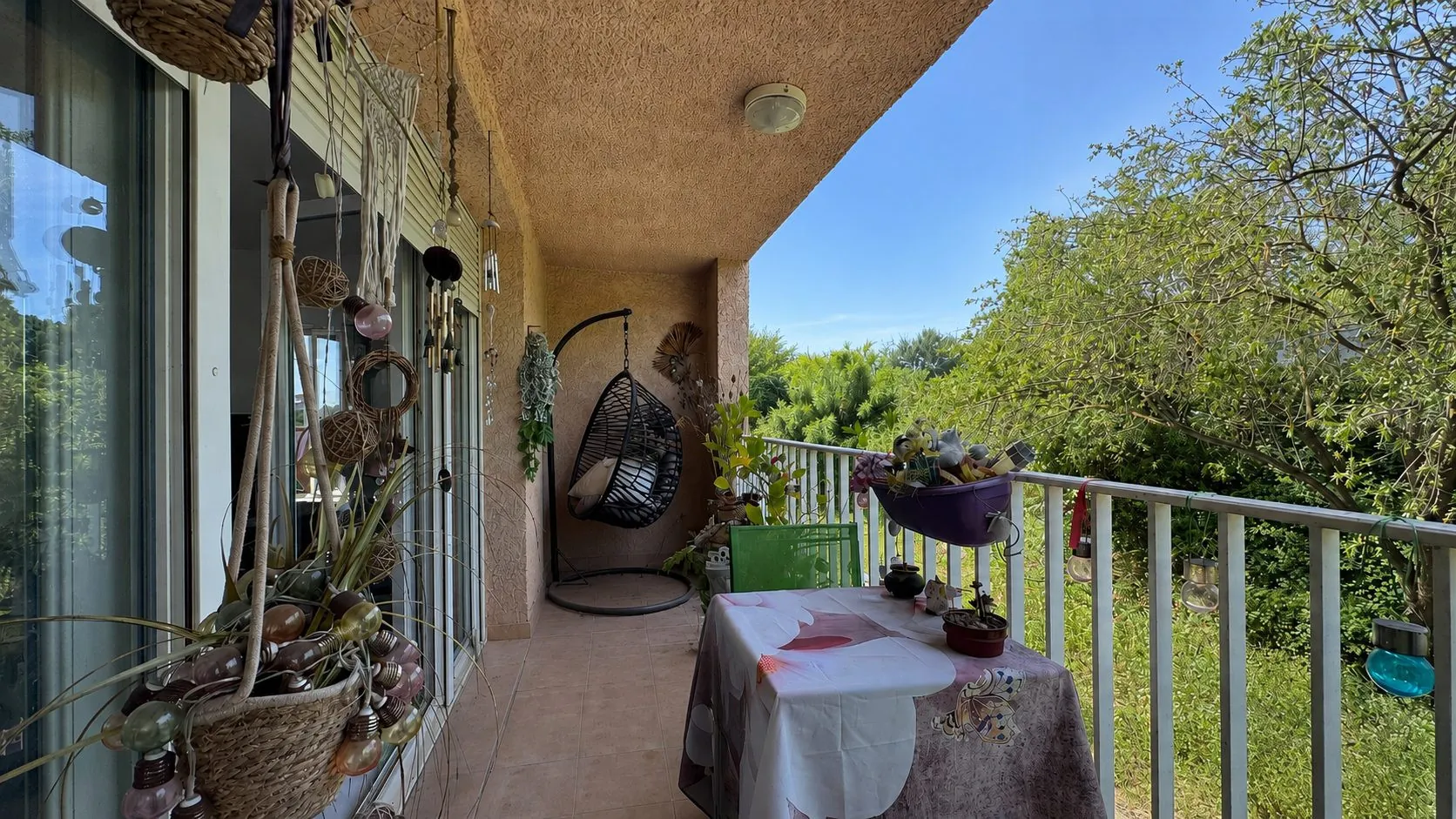 Charmant appartement duplex avec terrasses à Saint-Jean-de-Védas, lumineux et atypique