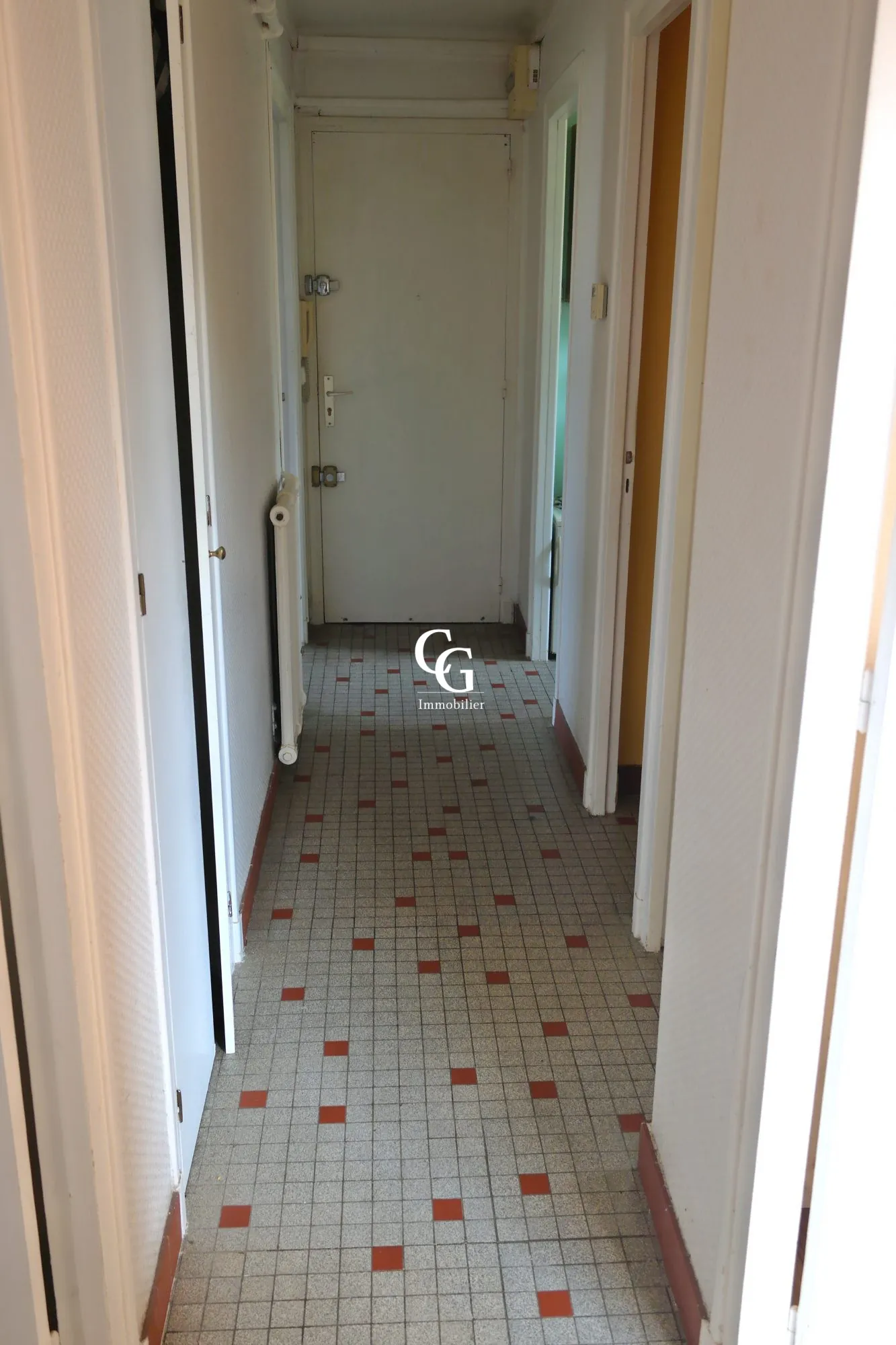 Appartement lumineux de 3 chambres à Nantes Sainte-Anne en dernier étage