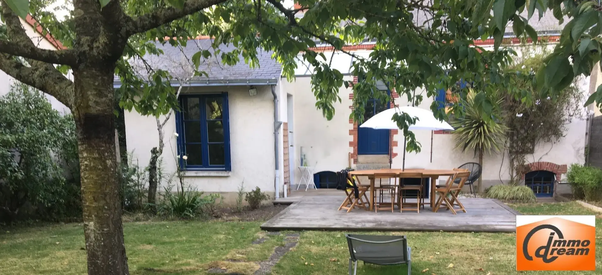 Maison de caractère de 54 m² à Cholet, quartier Sacré Coeur avec terrasse et cave