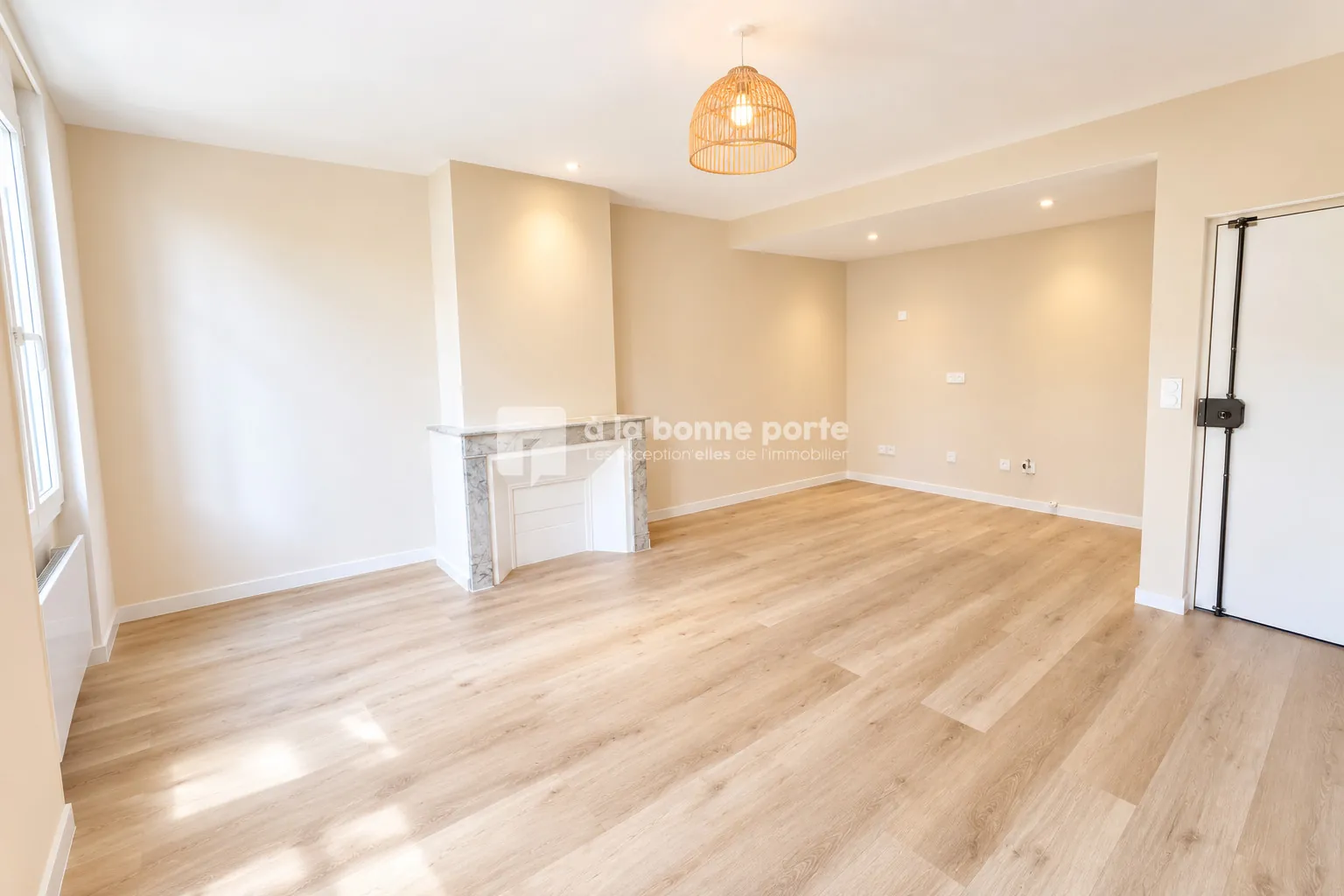 Appartement T1/T2 rénové de 30 m² à Marseille 6e - Emplacement central