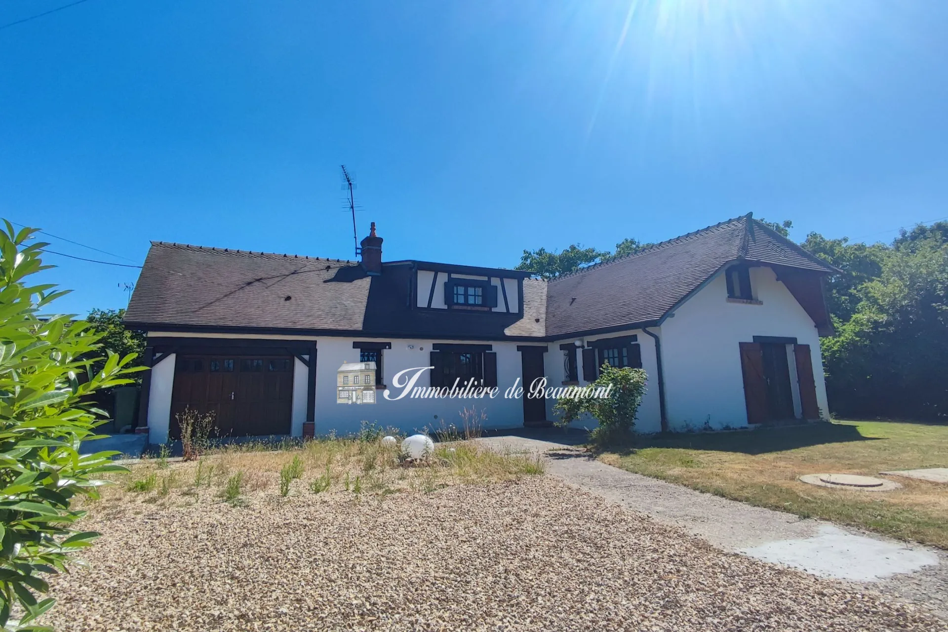 A Vendre Maison Spacieuse de 135m² avec Jardin à Beaumont-le-Roger