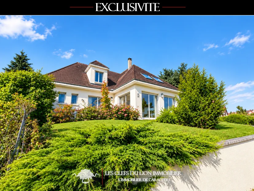 Maison avec vue dominante à Paron, 8 pièces, 214 m², jardin de 2000 m²