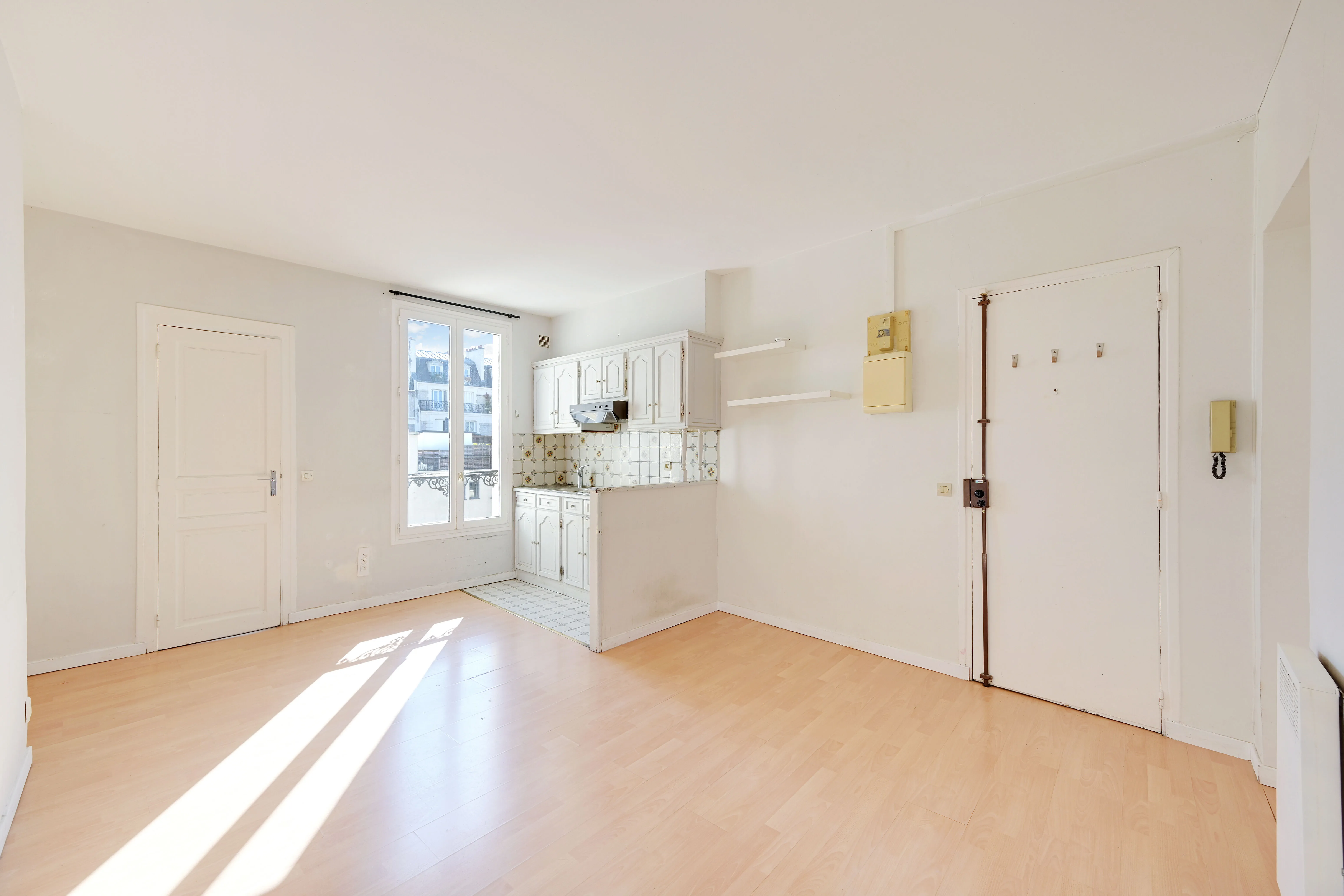 Appartement 2 pièces lumineux à vendre Paris 6ème près métro Vavin