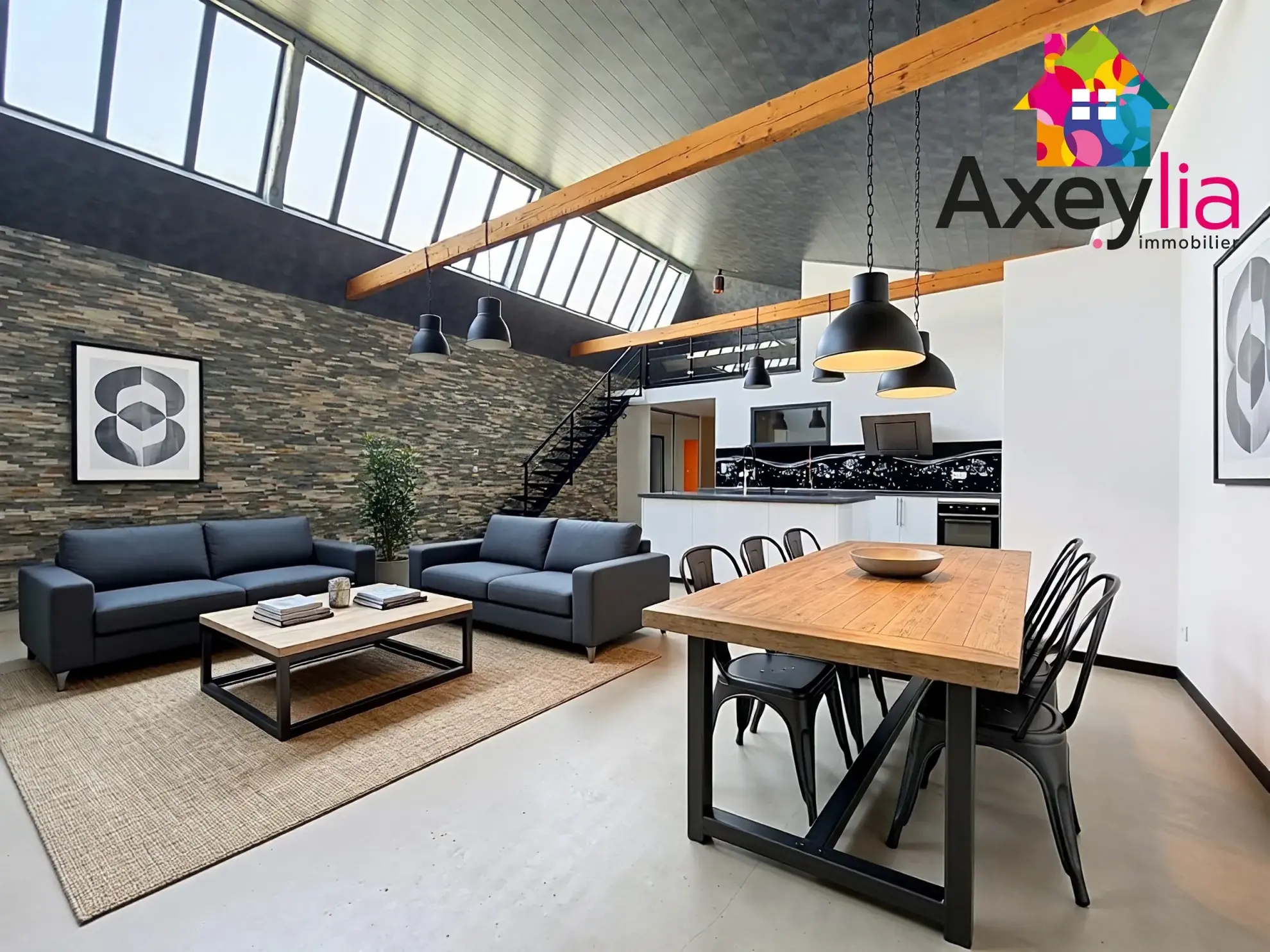 Maison loft à vendre à Roanne avec 3 chambres et terrasse - 143 m²