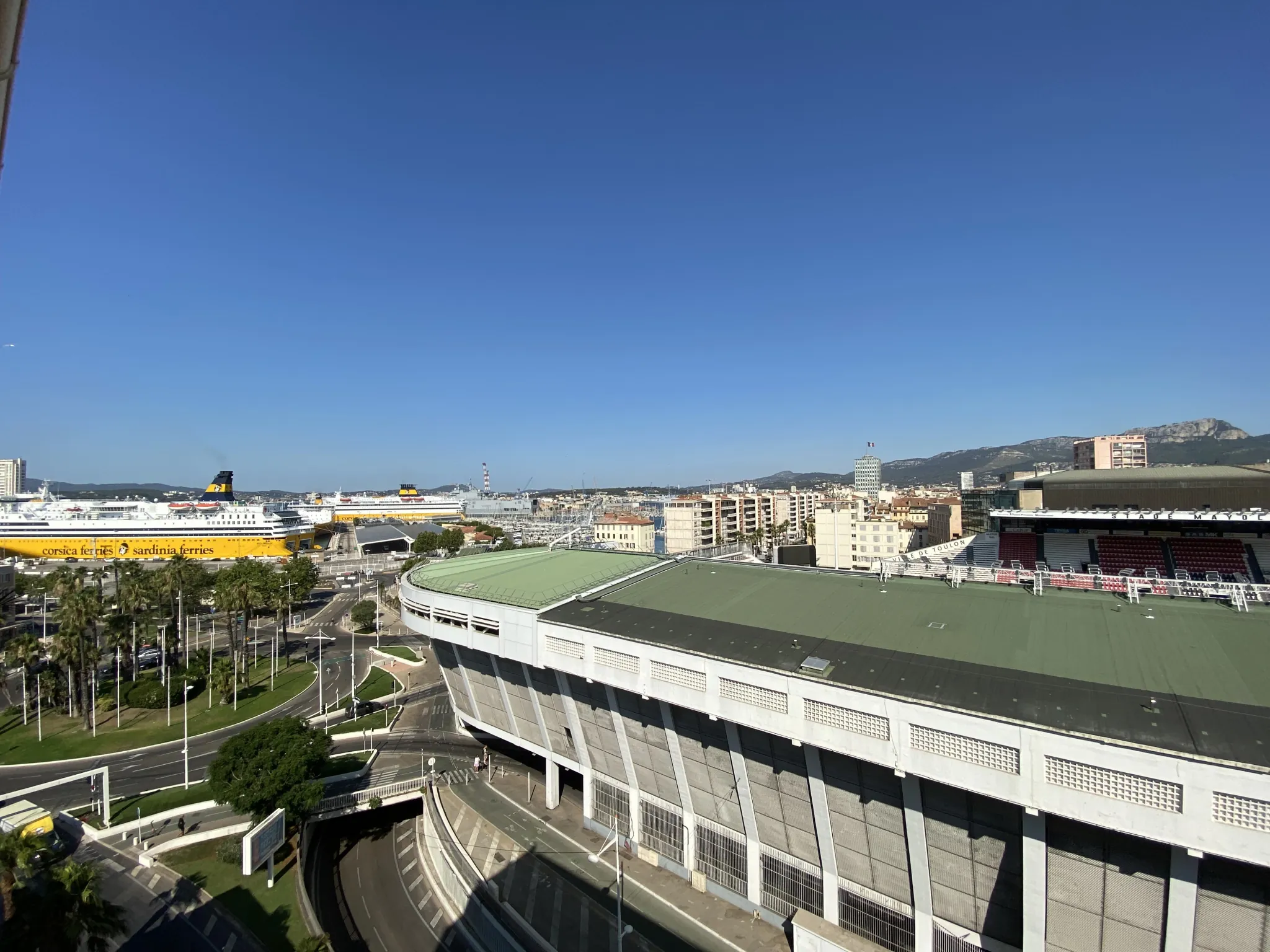 Appartement T3 à Toulon Mayol avec vue sur le port - Résidence sécurisée