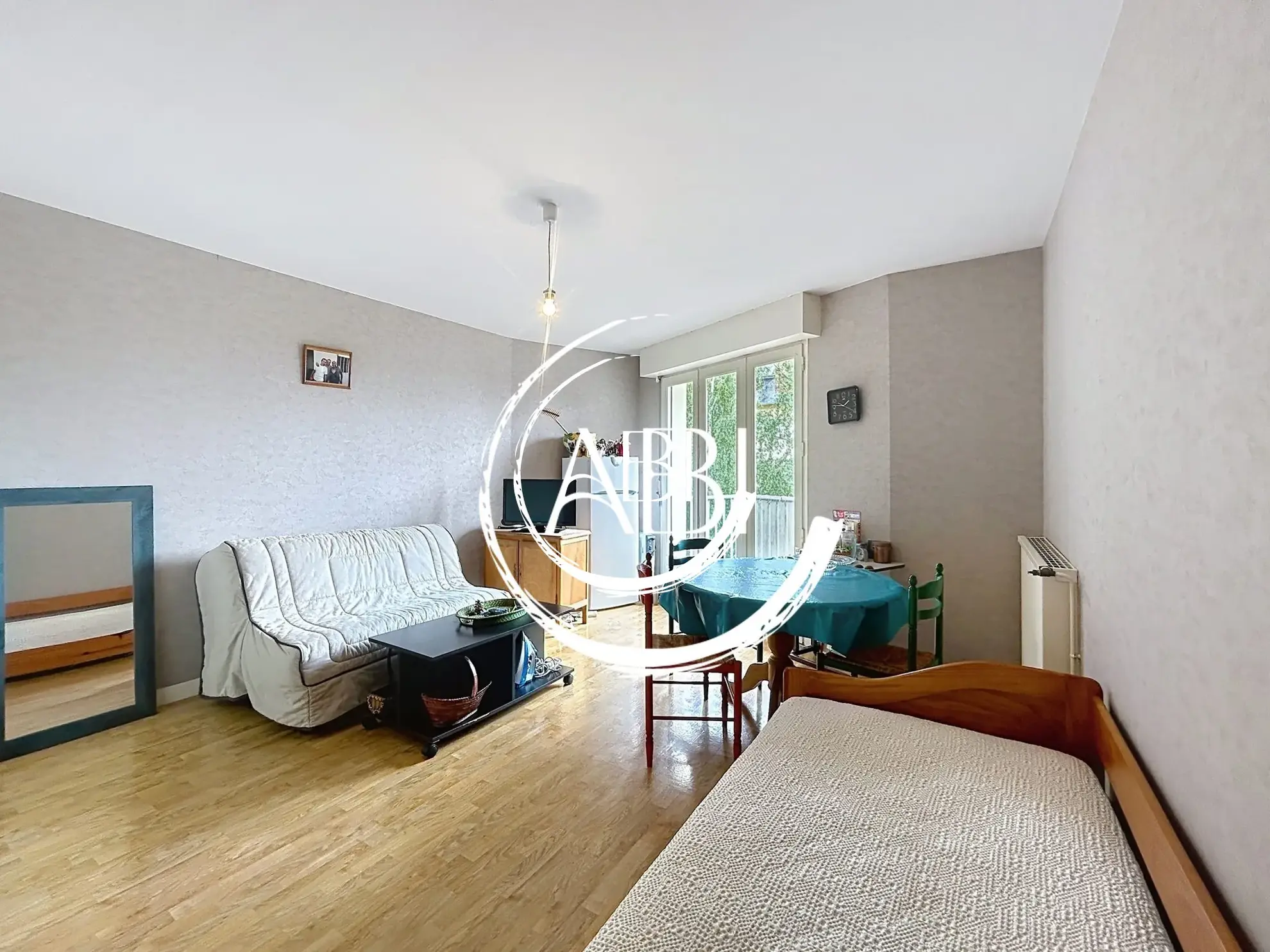 Studio à vendre avec locataire en place à Bagnoles de l'Orne
