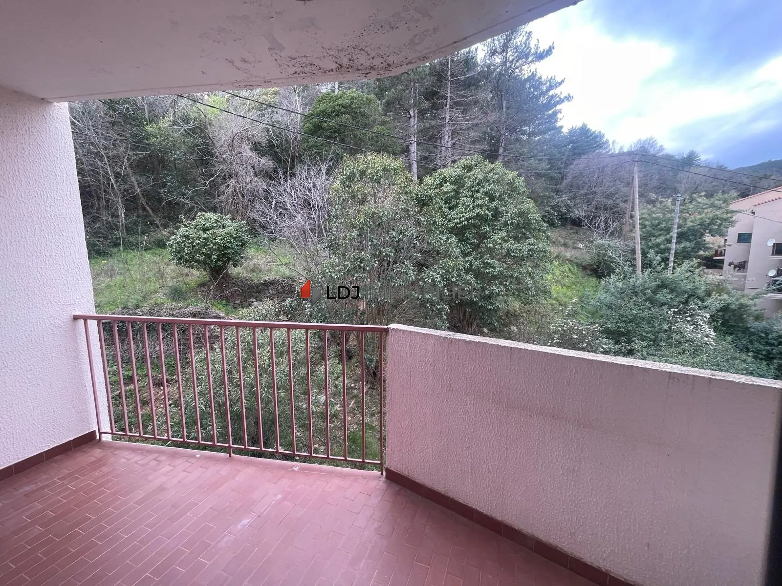 Studio meublé avec balcon et garage à Amélie-les-Bains-Palalda
