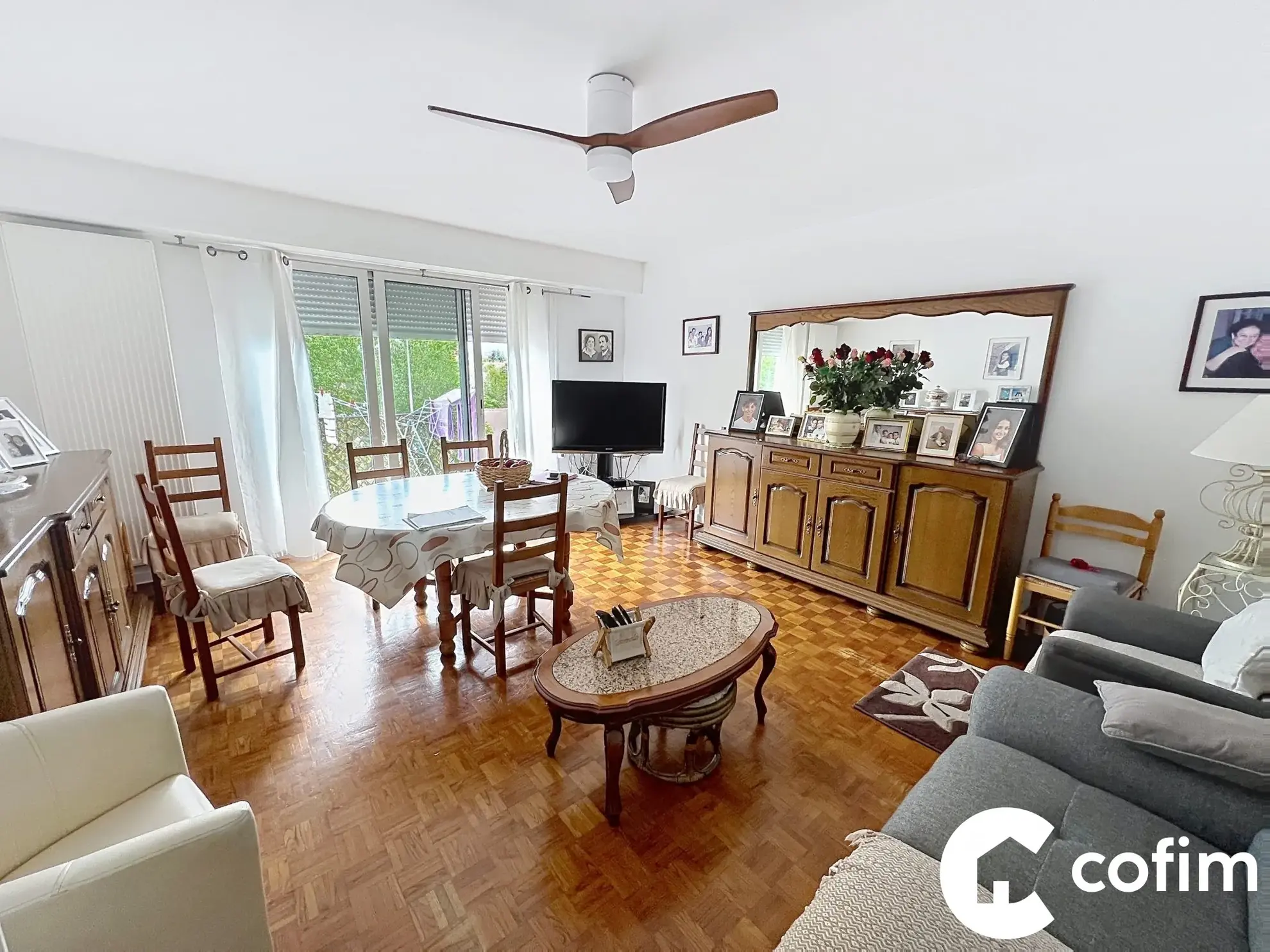 À vendre appartement lumineux de 3 chambres à Lons