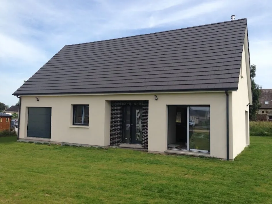 Maison 118 m² avec 4 chambres et grand jardin à Saint-Victor-l’Abbaye