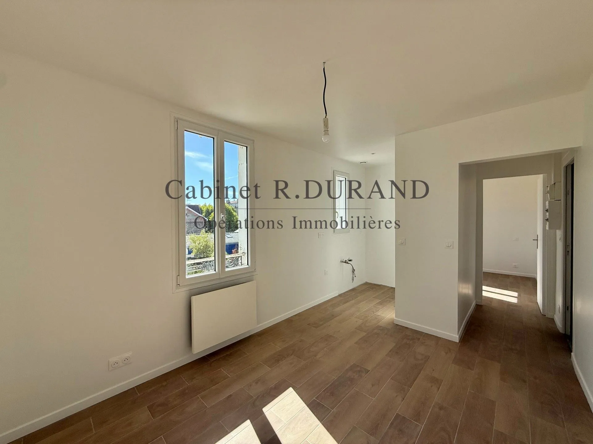 A vendre beau appartement 2 pièces à Colombes, proche de la gare des Vallées