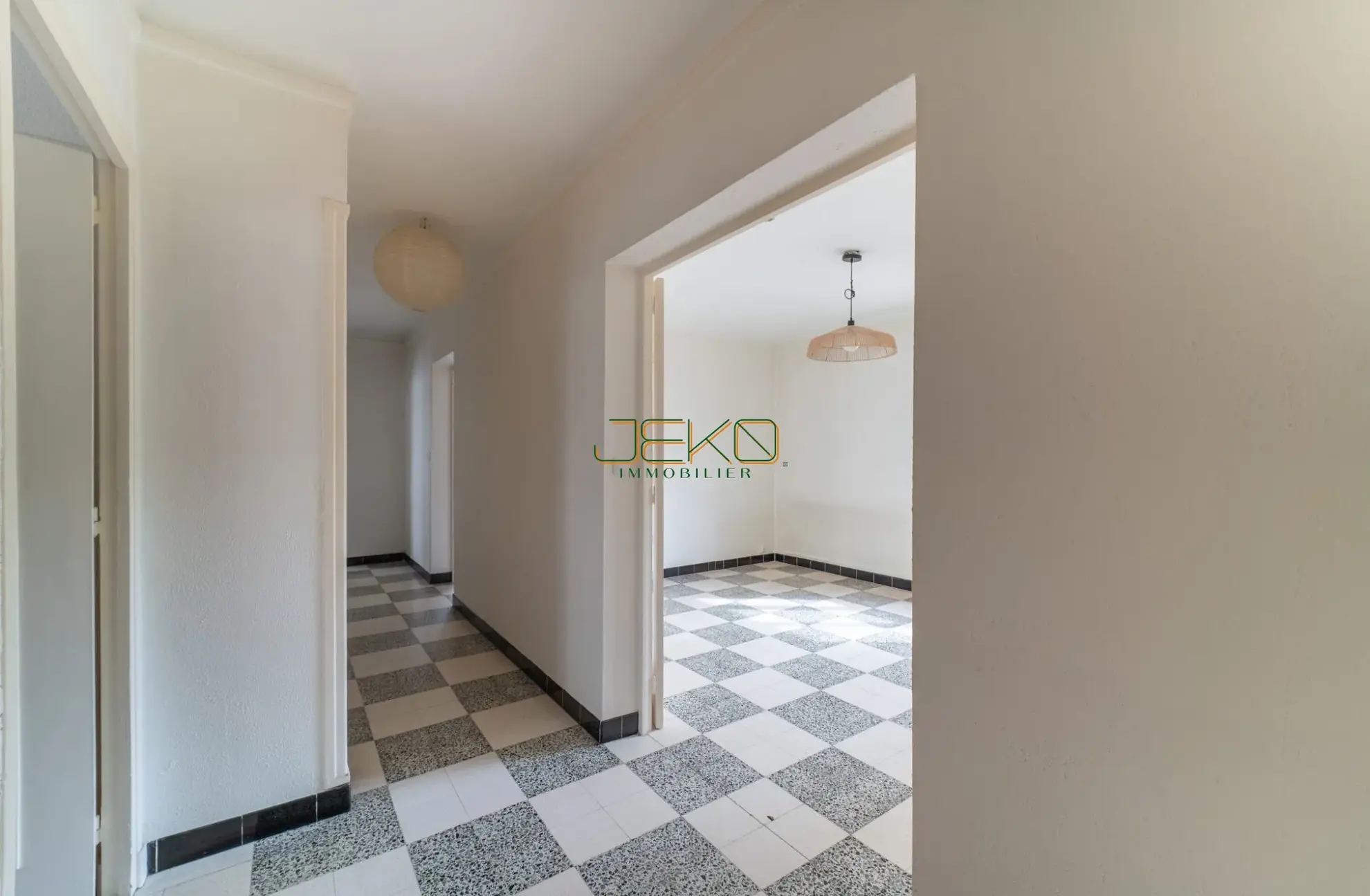 Appartement T3 de 66 m² à Nîmes proche Jardins de la Fontaine