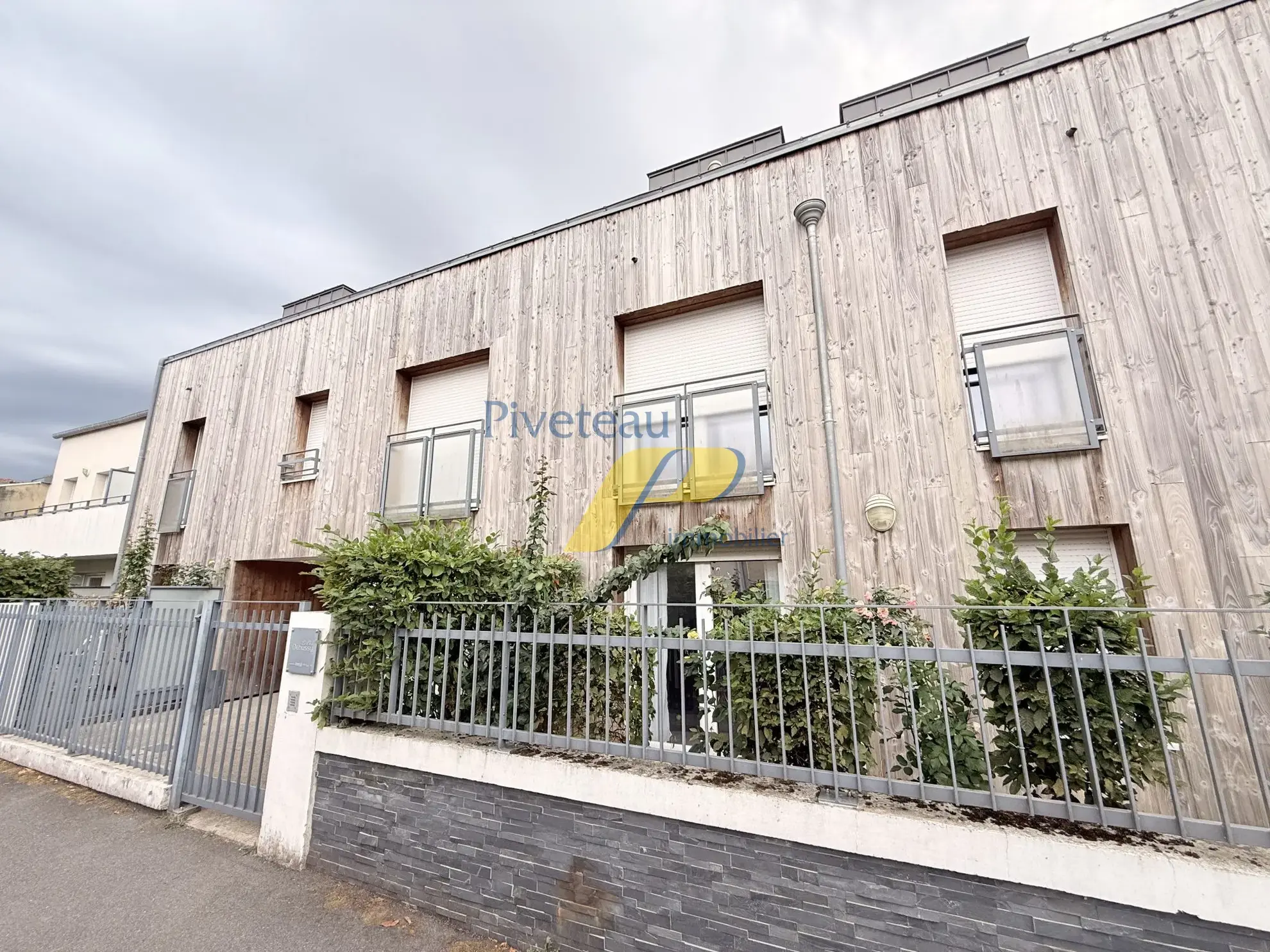 Appartement 2 pièces à vendre à Vertou, centre-ville, balcon et stationnement sécurisé