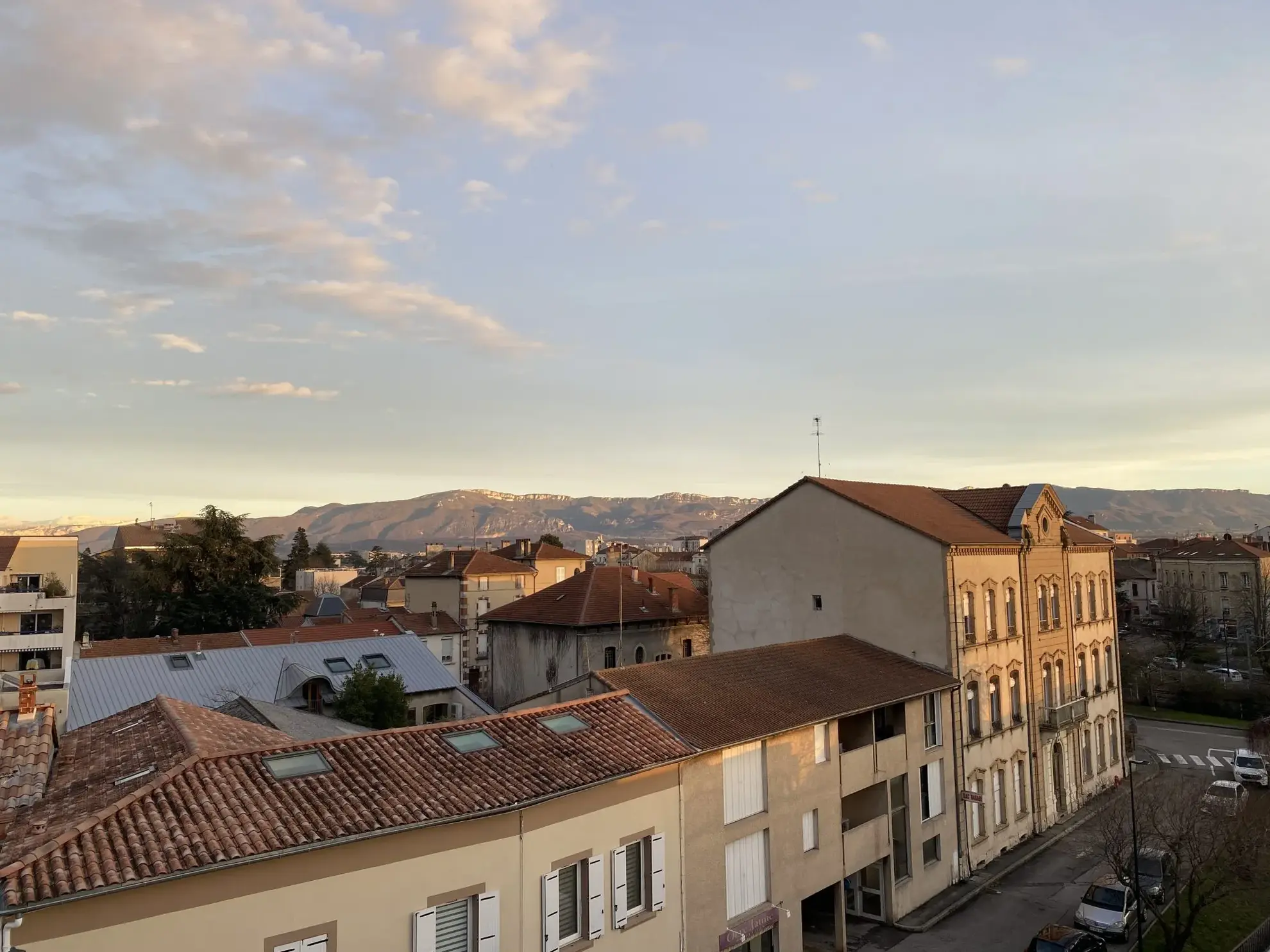 Appartement 3 pièces à Romans-sur-Isère proche gare – Investissement ou primo-accès