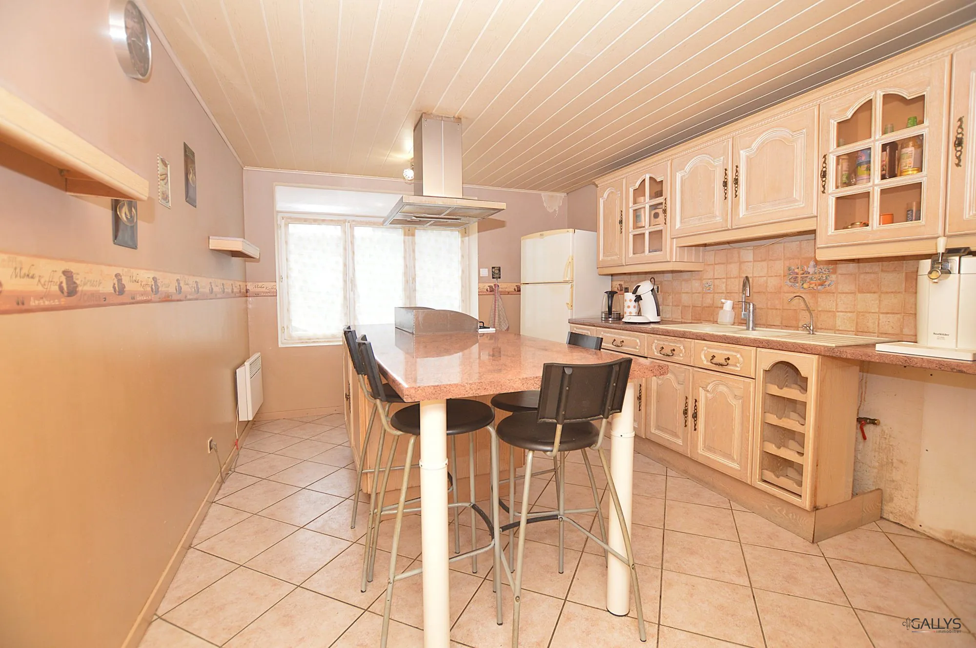 Maison ancienne à vendre à Anderny - 145 m² avec jardin et potentiel d'aménagement