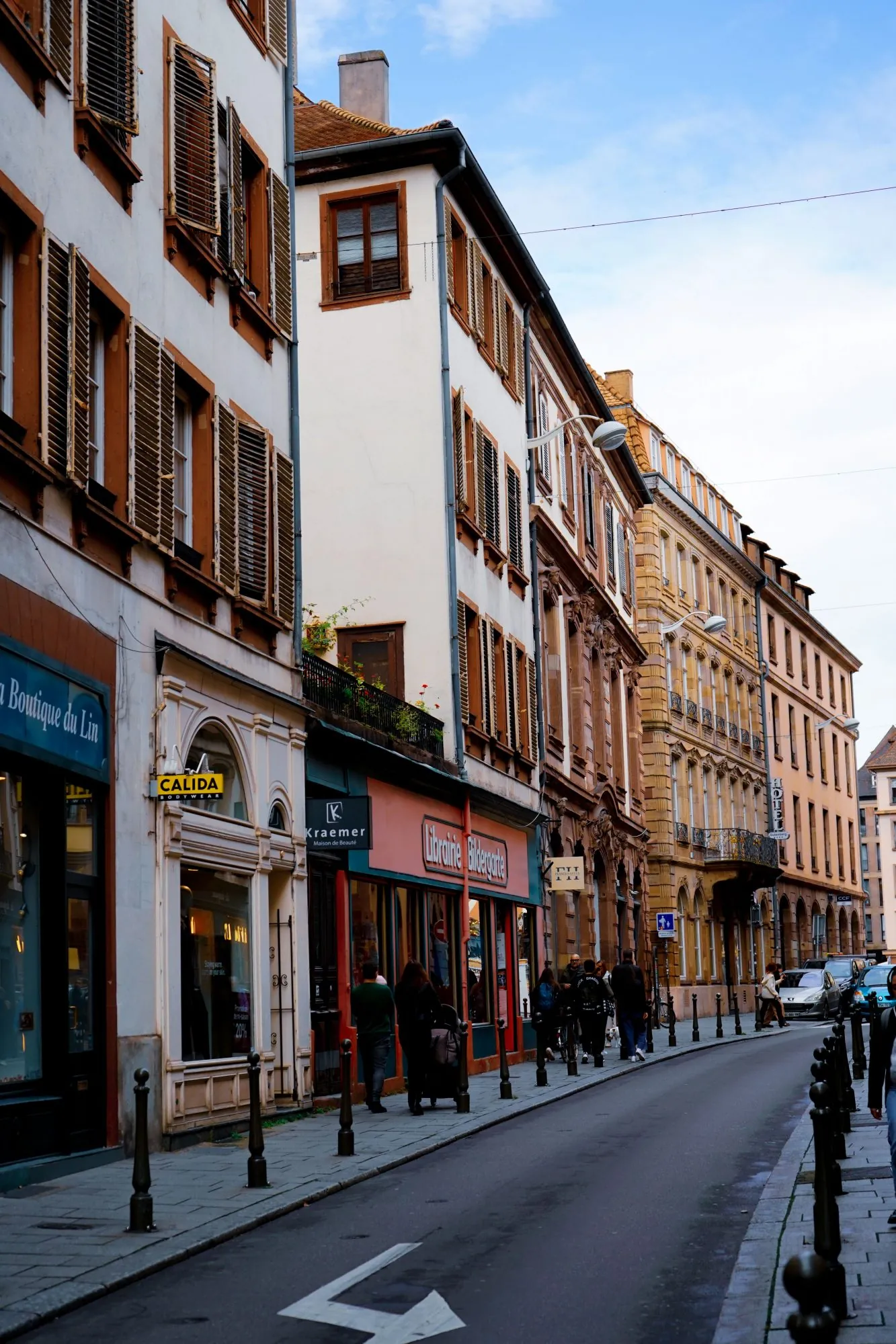 Fonds de commerce à vendre à Schiltigheim, emplacement stratégique idéal pour épicerie ou restauration