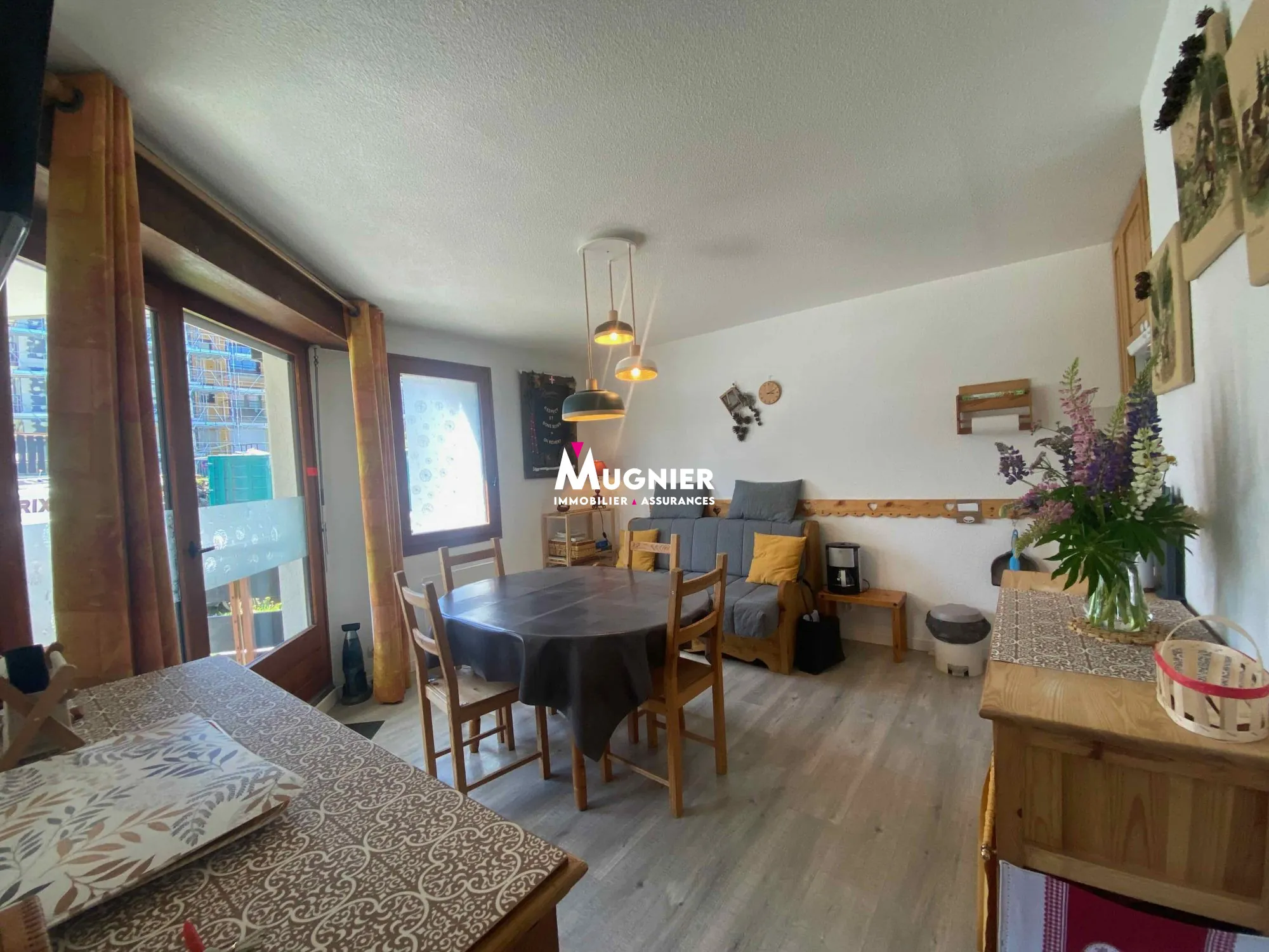 Appartement T2 rénové avec terrasse à Praz de Lys, accès ski