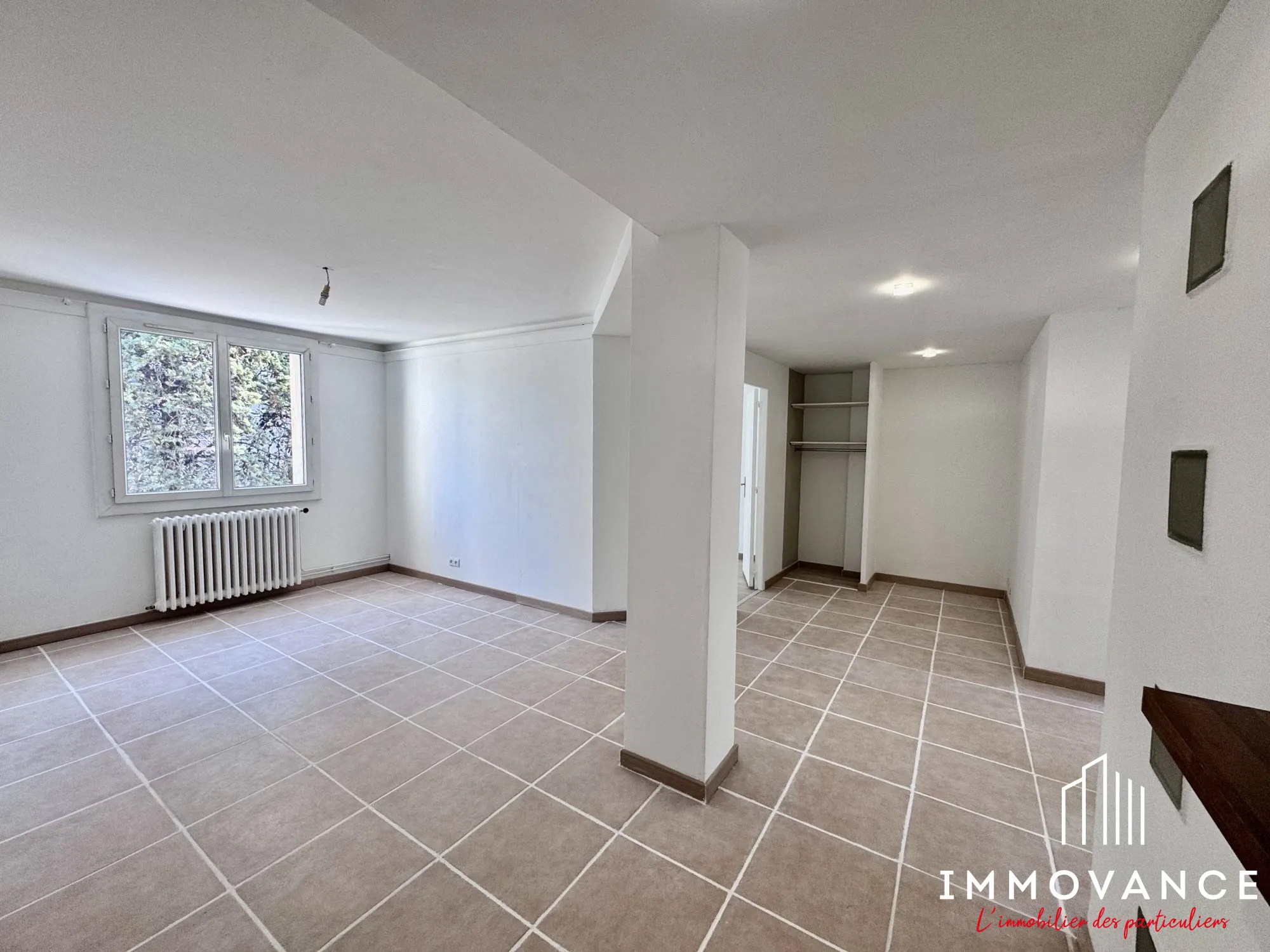Appartement rénové à vendre à Sète de 65 m² avec balcon