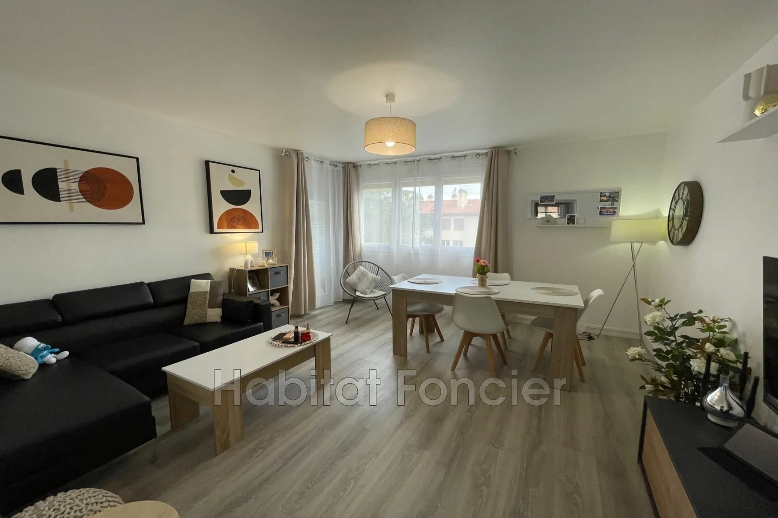 Appartement T3 lumineux à vendre à Perpignan avec terrasse et cave
