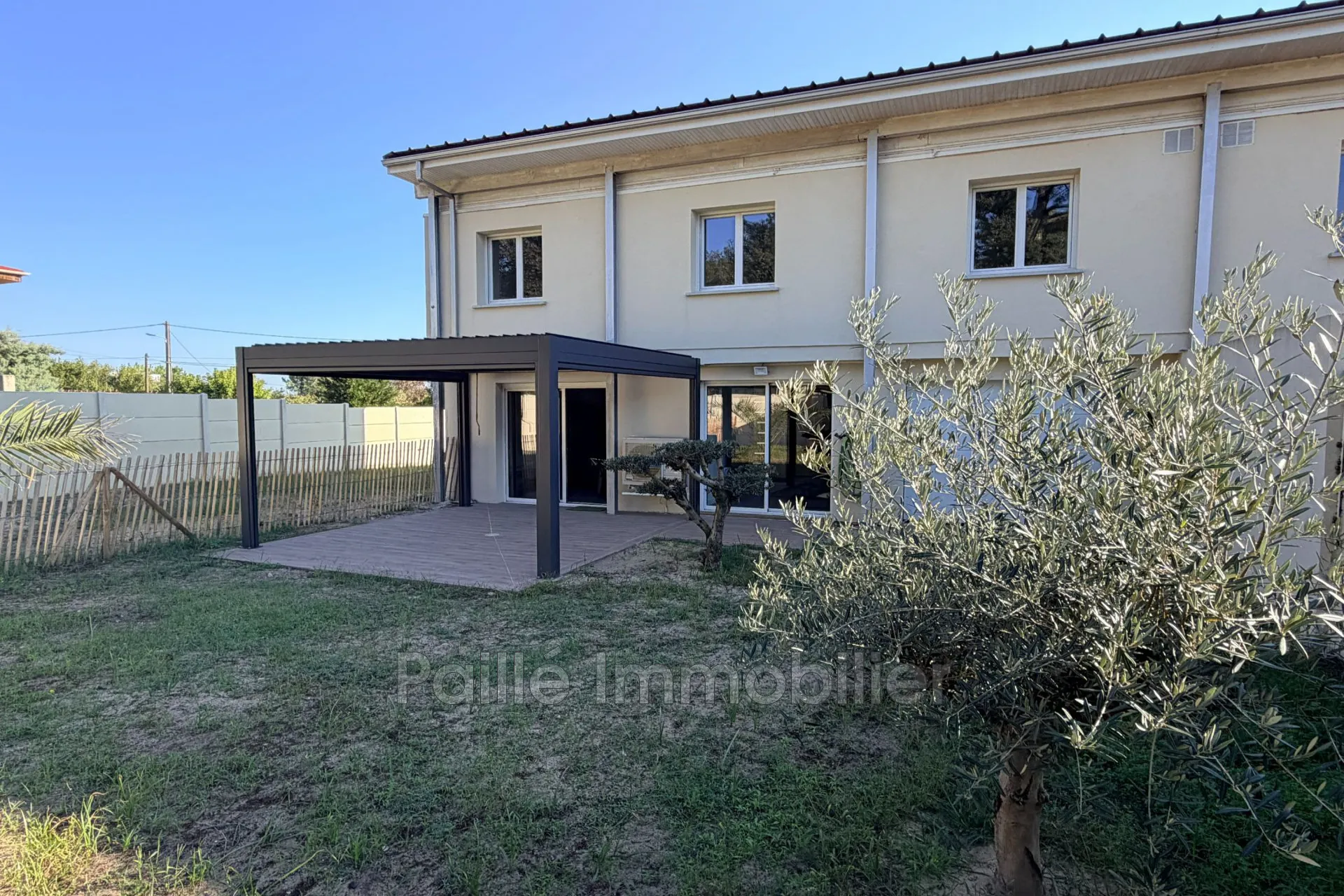 Belle maison rénovée meublée avec jardin, jacuzzi et grande terrasse à Le Verdon-sur-Mer