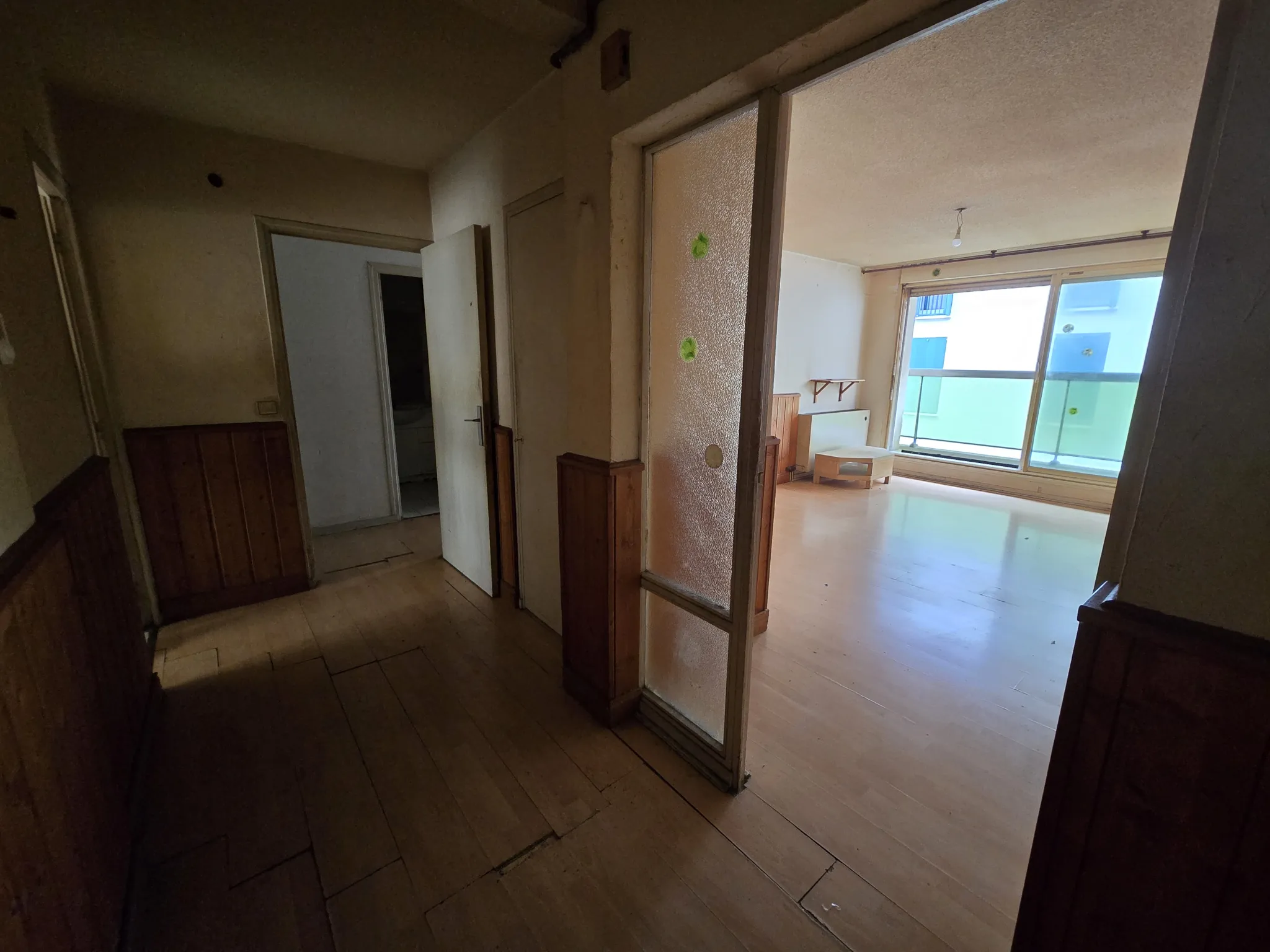 Appartement T3 de 61 m² avec balcon et parking à Pau