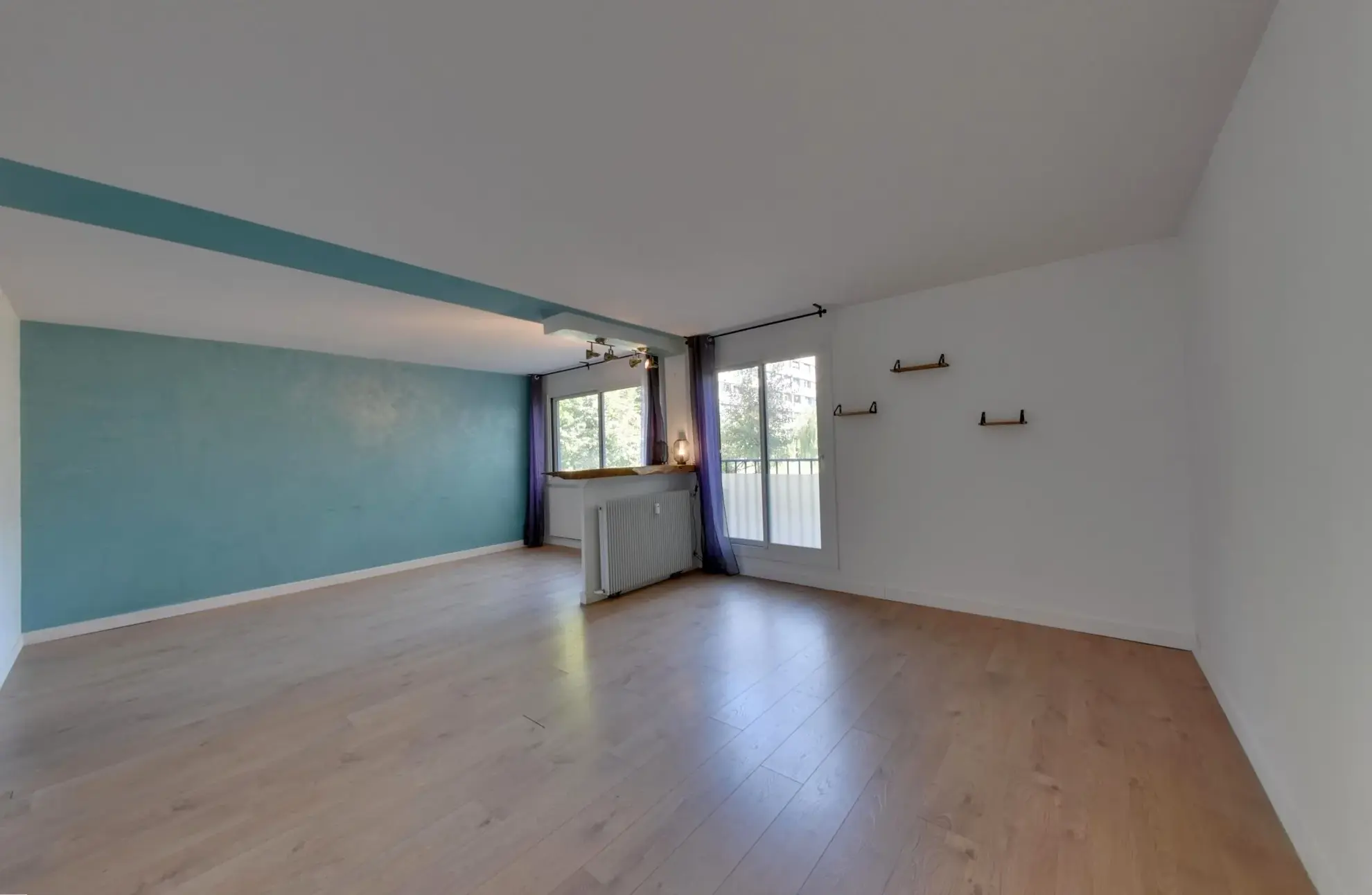 Appartement traversant lumineux de 63 m² à Seyssinet-Pariset dans résidence avec services