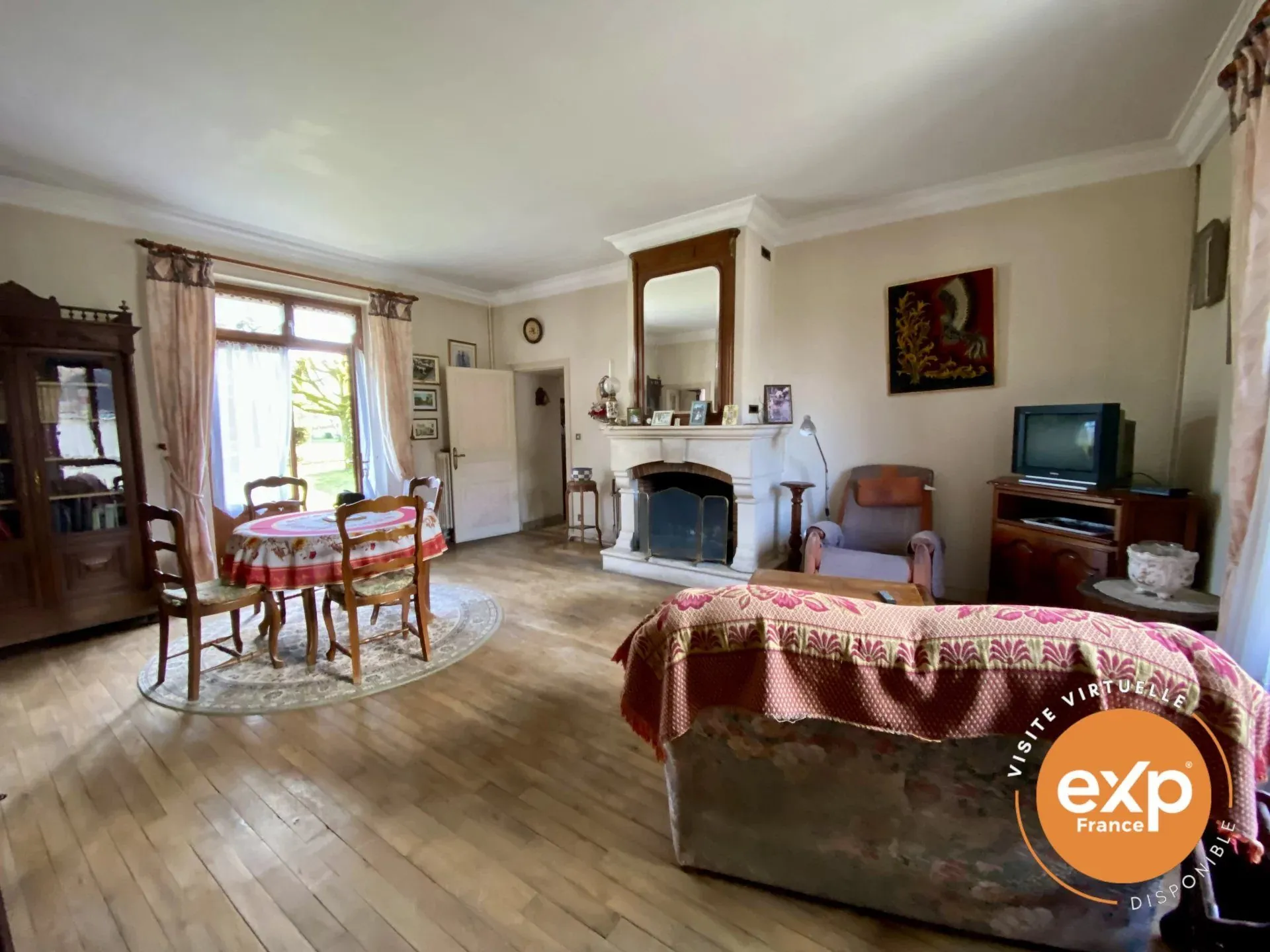 Charmante maison de 115m² avec jardin à Saint-Jean-Saint-Germain