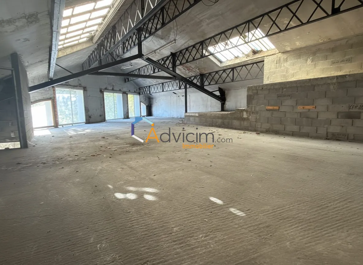 Appartement divisible de 178m² à Saint-Chamond, à rénover