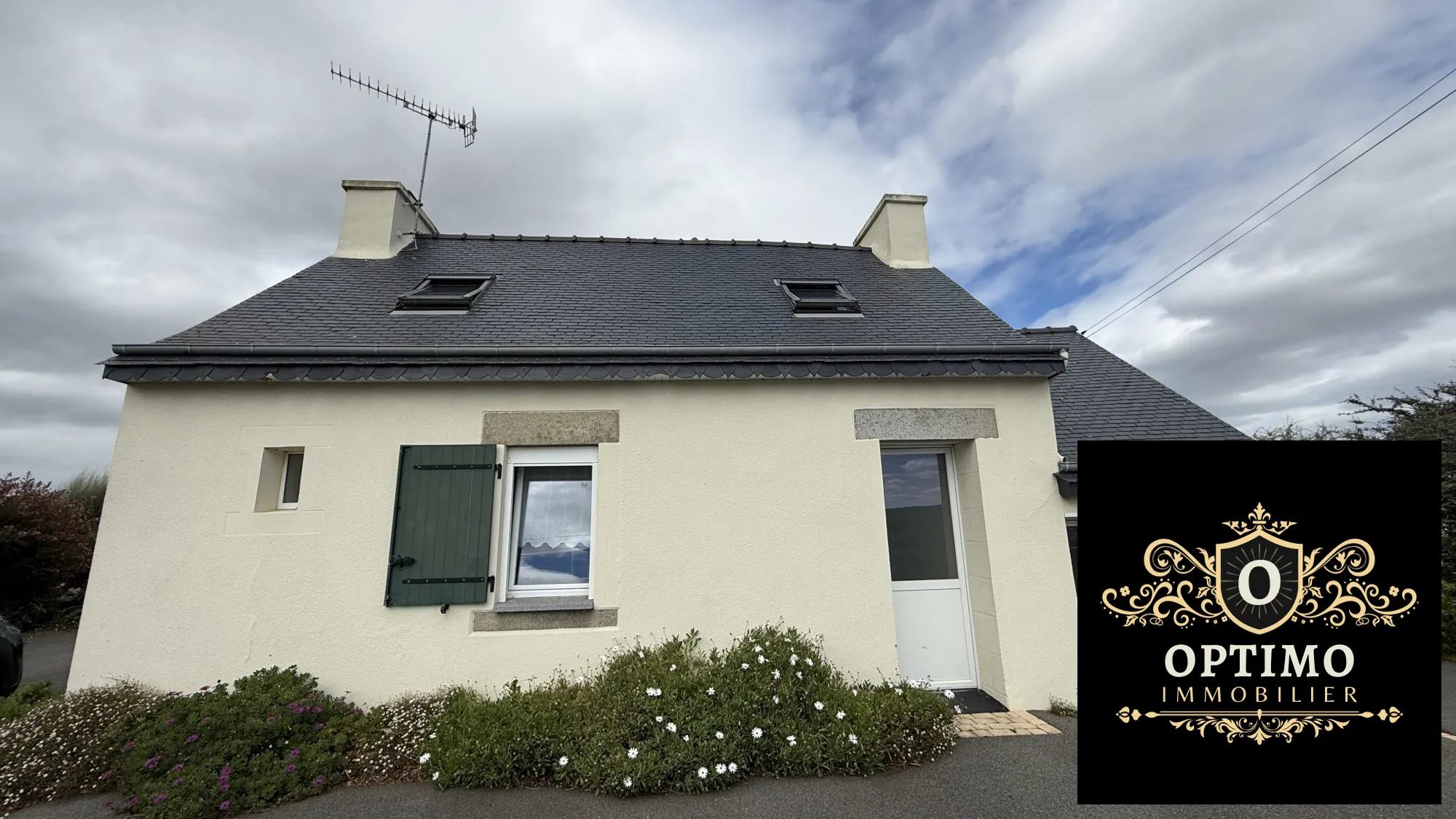 Maison de pays rénovée avec jardin à Lézardrieux - 2 chambres, calme et proche de Paimpol