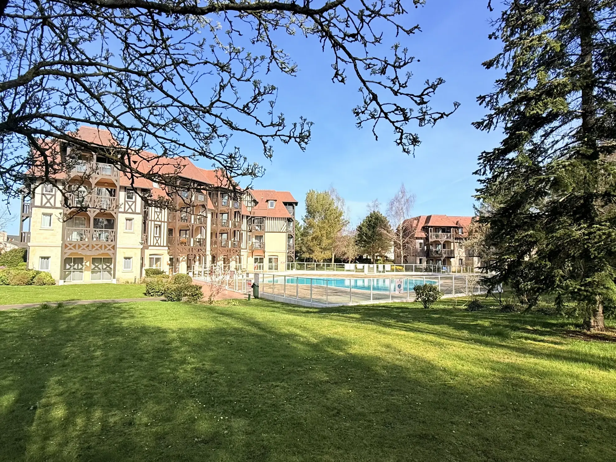 Appartement 2 pièces avec vue sur golf à Deauville à vendre
