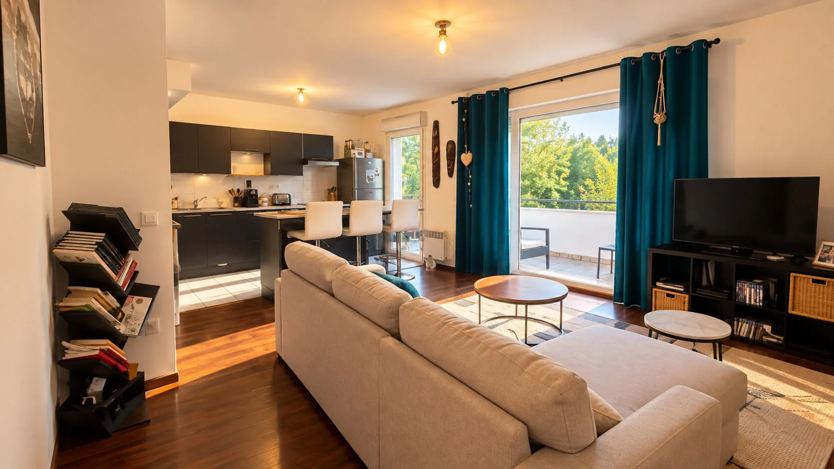 Bel appartement T2 à Bayonne avec terrasse, parking et bon potentiel locatif
