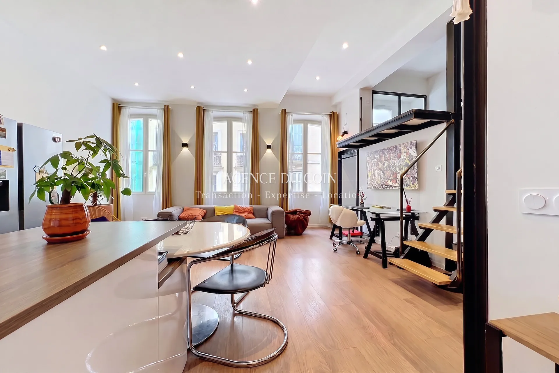 Appartement haussmannien rénové au centre-ville de Draguignan