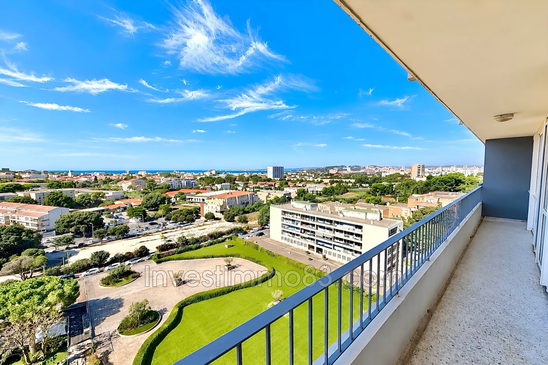 Appartement T2 à vendre dans résidence sécurisée à Marseille - 40 m² avec balcon