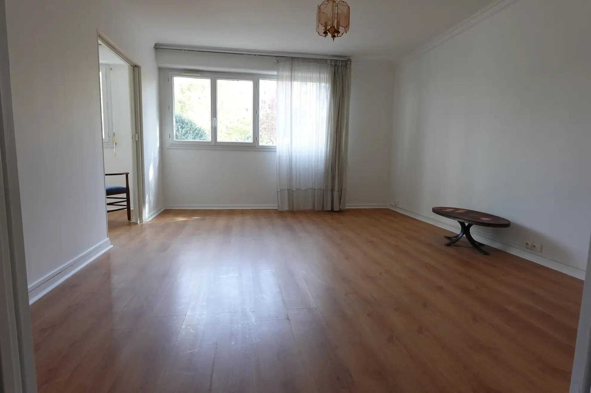 Vente d'un appartement 4 pièces de 73 m² avec cave et parking à Asnières-sur-Seine
