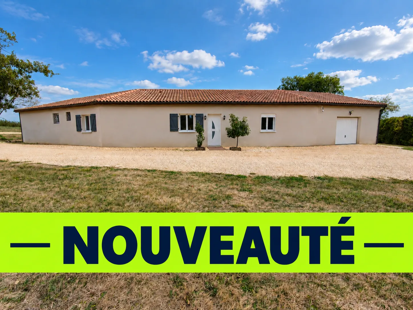 Maison de plain-pied avec 4 chambres et terrain de 12 679 m² à Rampieux